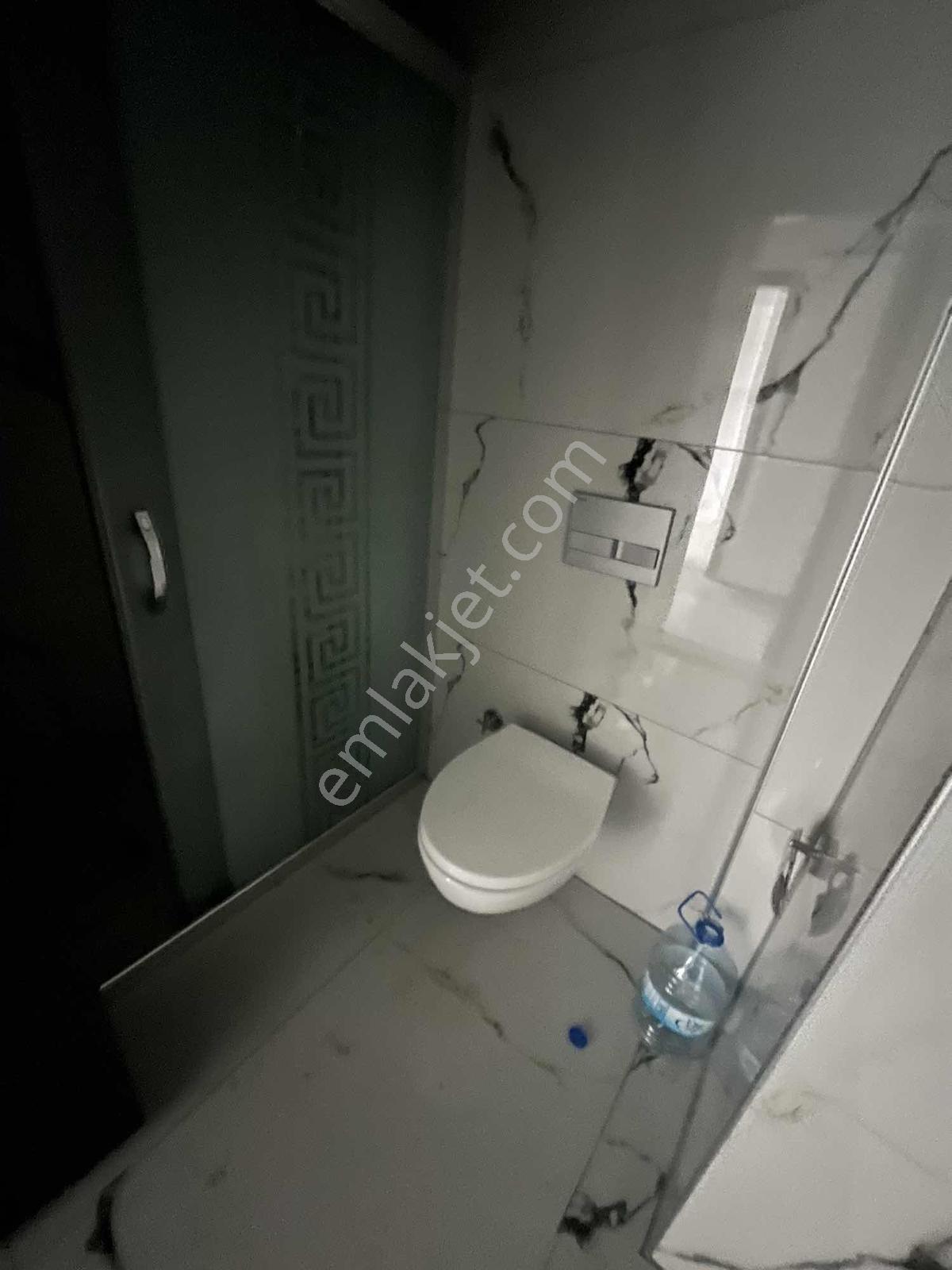 Merkezde Teraslı Kiralık 1+1 Daire - Görsel 3