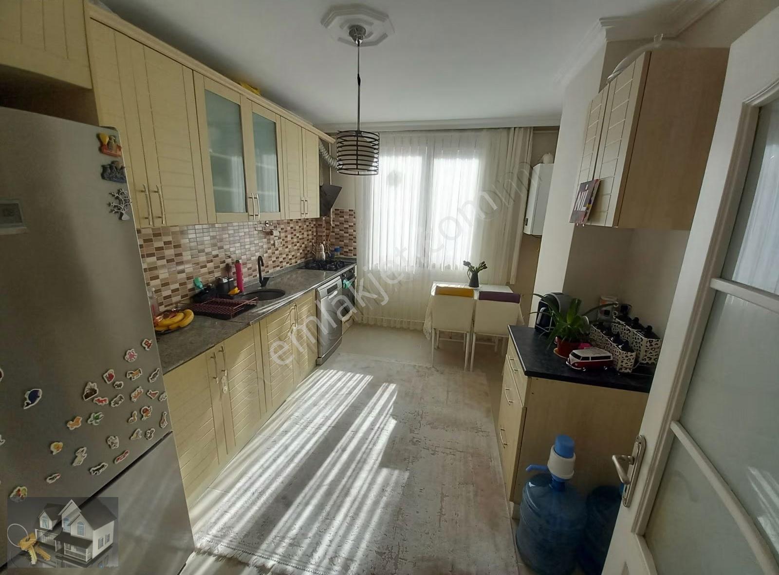 Ataşehir Kayışdağında 105 M² Çift Balkonlu Geniş 2+1 Fırsat Dai - Görsel 11