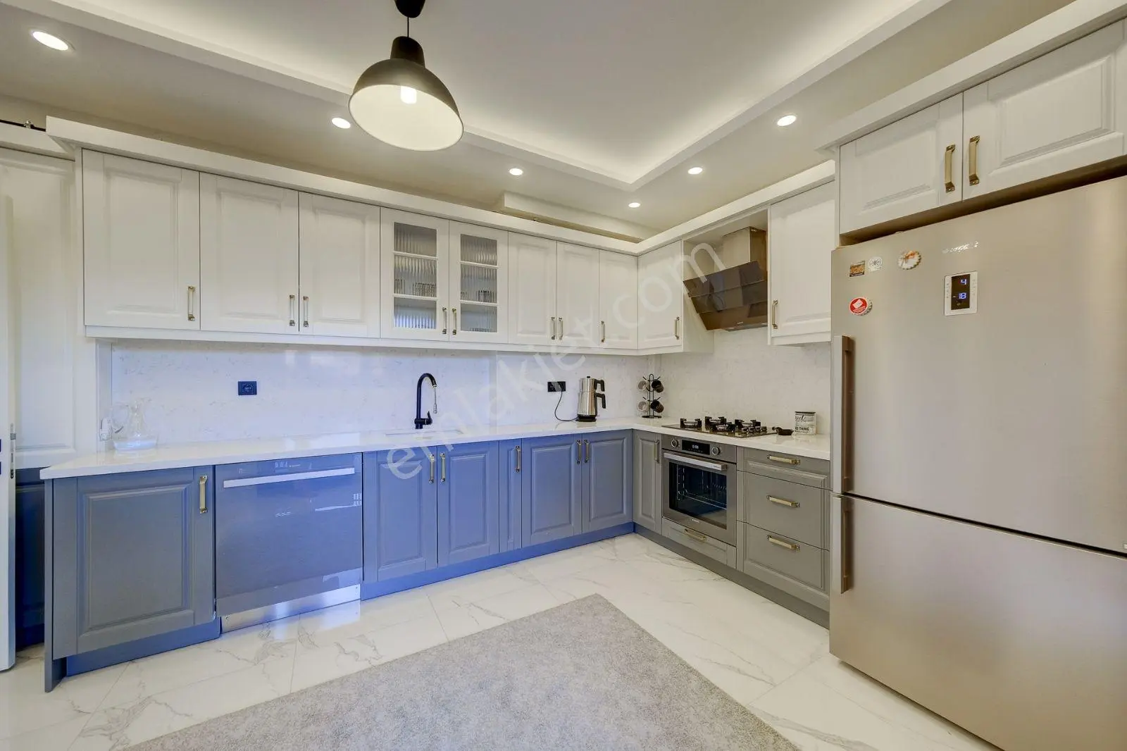 Şile'de 485m2 Arsa İçerisinde Deniz Manzaralı Satılık 5+1 Villa - Görsel 35
