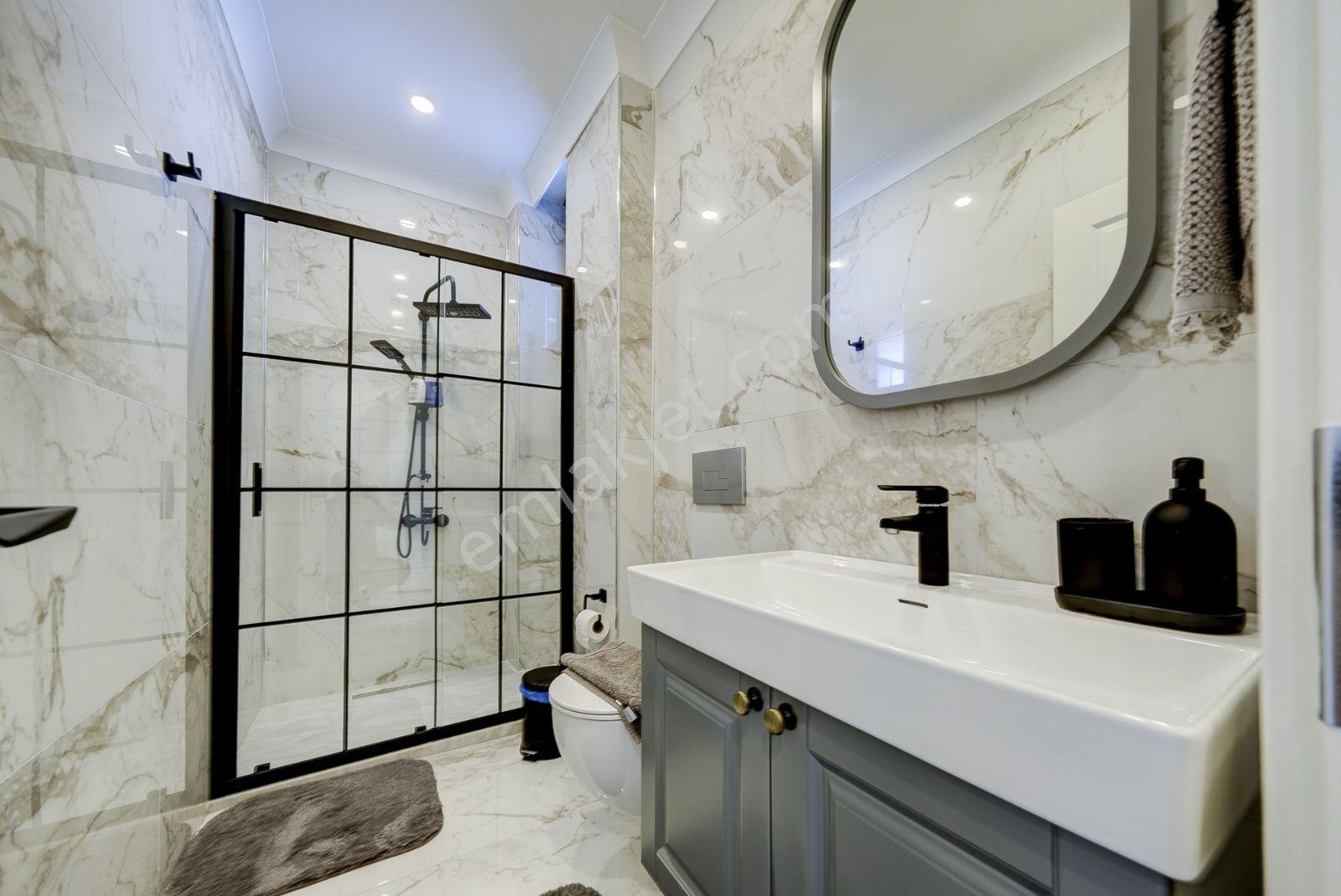 Şile'de 485m2 Arsa İçerisinde Deniz Manzaralı Satılık 5+1 Villa - Görsel 25