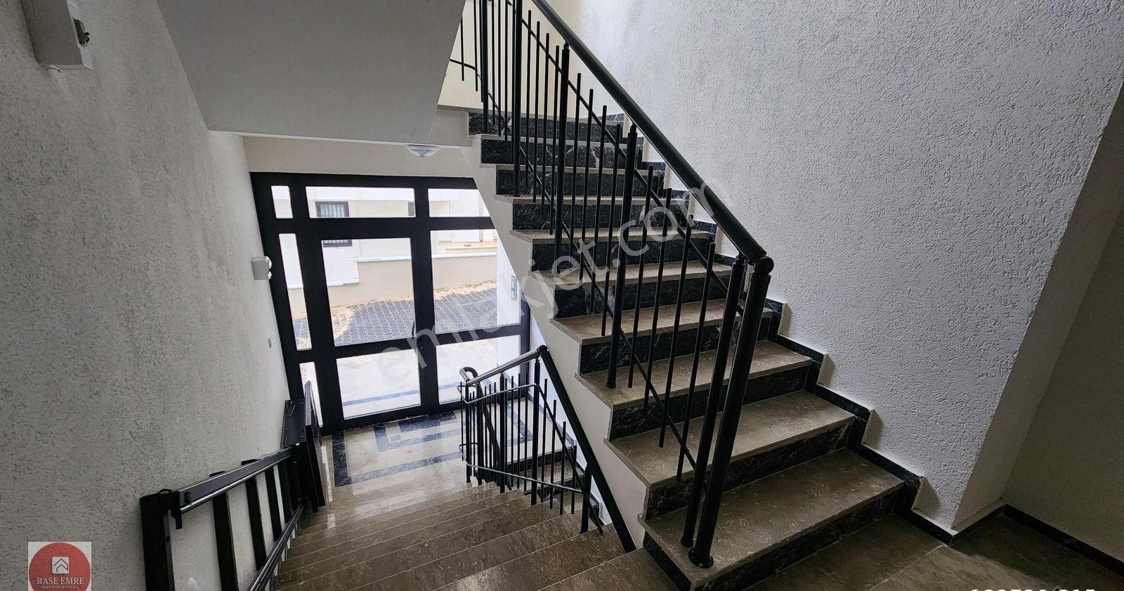 Edirne Cumhuriyet Mah.de Geniş Sıfır Kiralık 1+1 Eşyasız Daire - Görsel 9