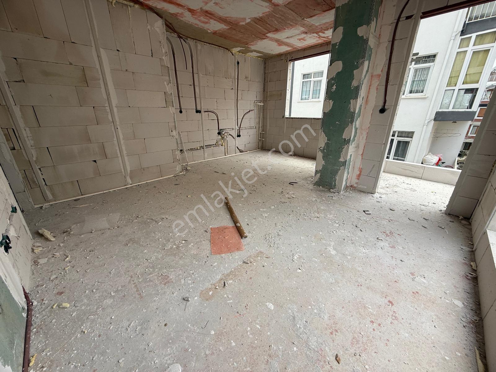 █ Konfor █ Sıfır Ekim Teslim Ara Katta Balkonlu Güney Cephe 1+1 - Görsel 4