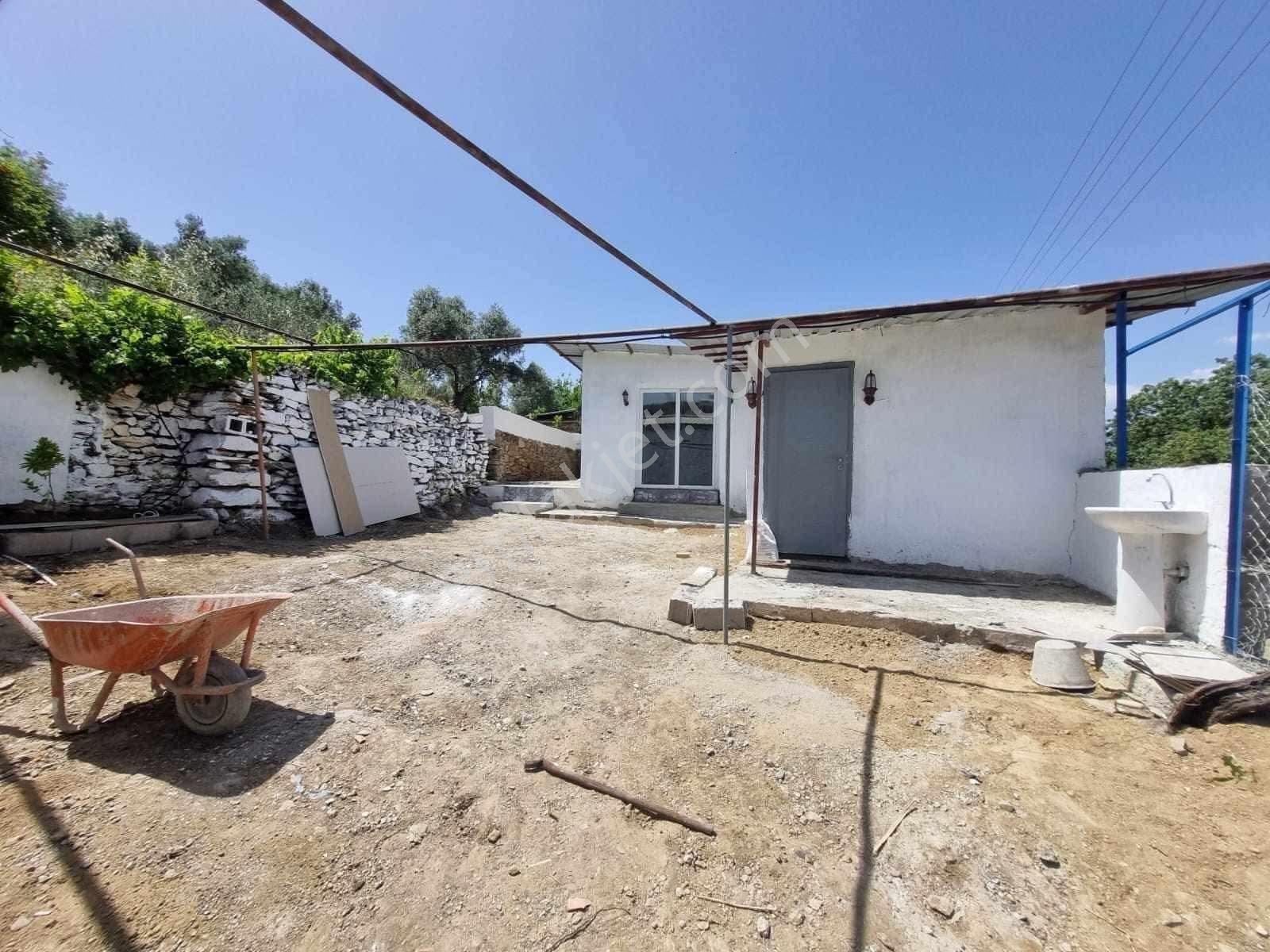 Aydın Yenipazar’da Doğayla İç İçe Satılık Köy Evi - Görsel 7