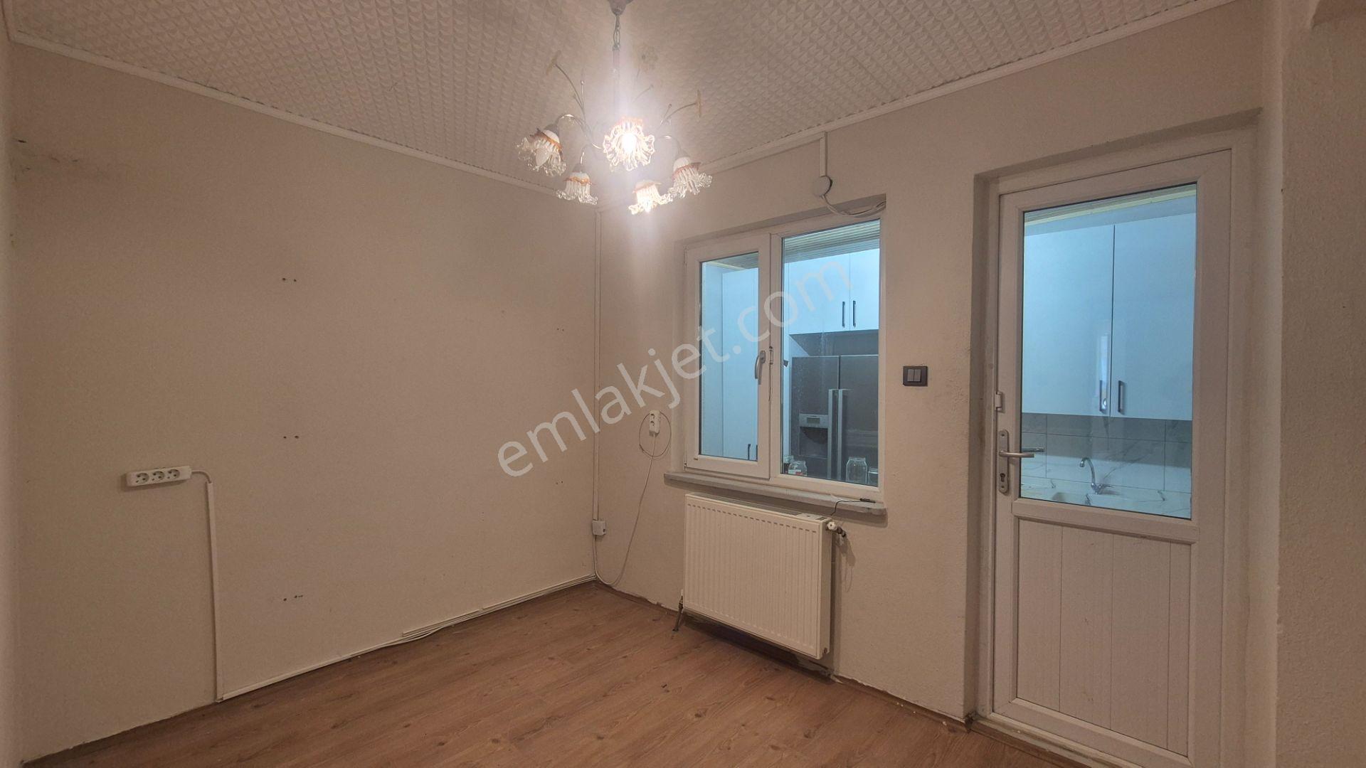 Bandırma 17 Eylül Mah. De Kapalı Pazar Yeri Karşısı Yenilenmiş Satılık 3+1 Daire - Görsel 15