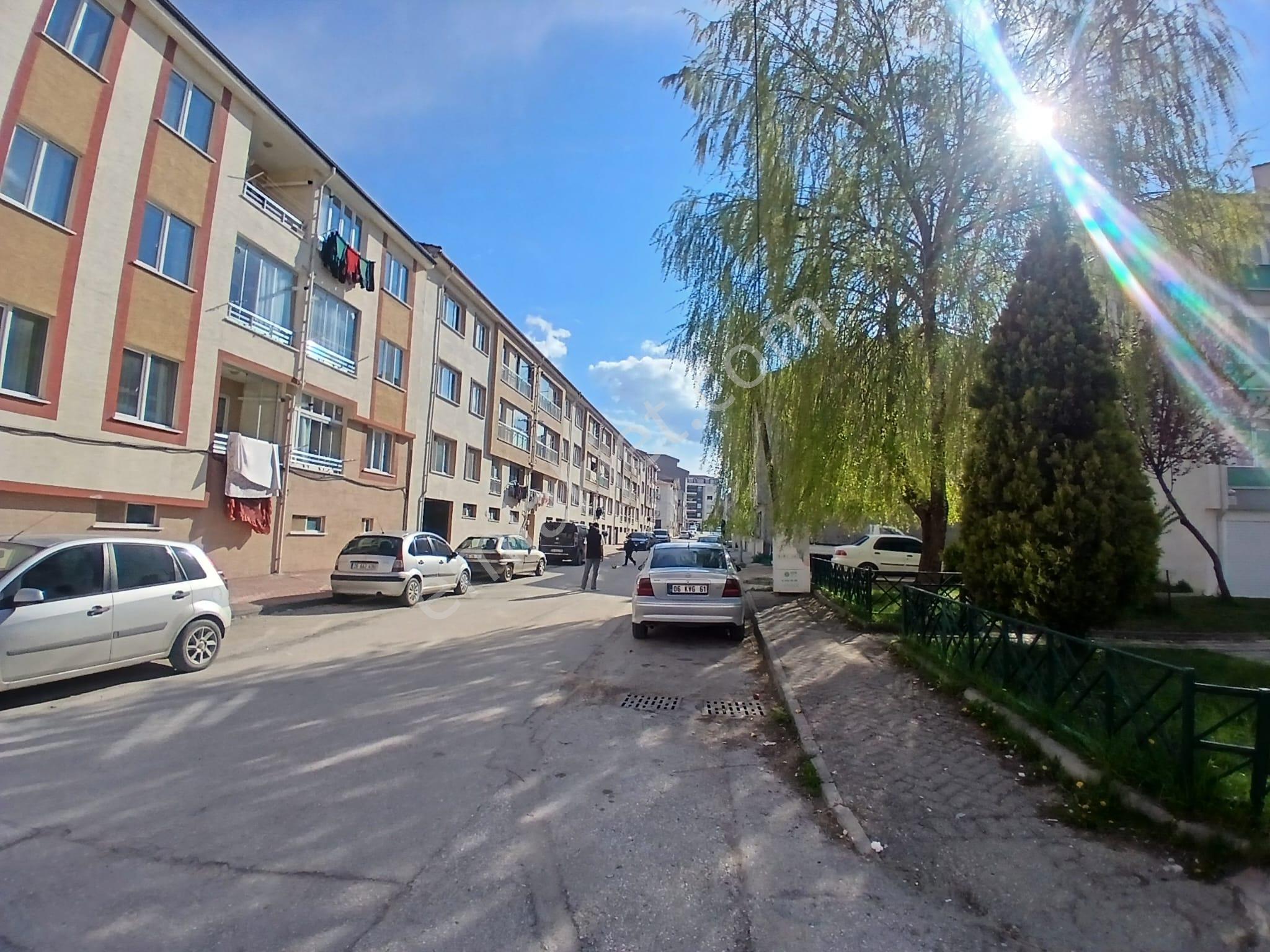 Rba Dan Emek Mah.ertaş Cad.si Altında Satılık 2+1 Daire - Görsel 18