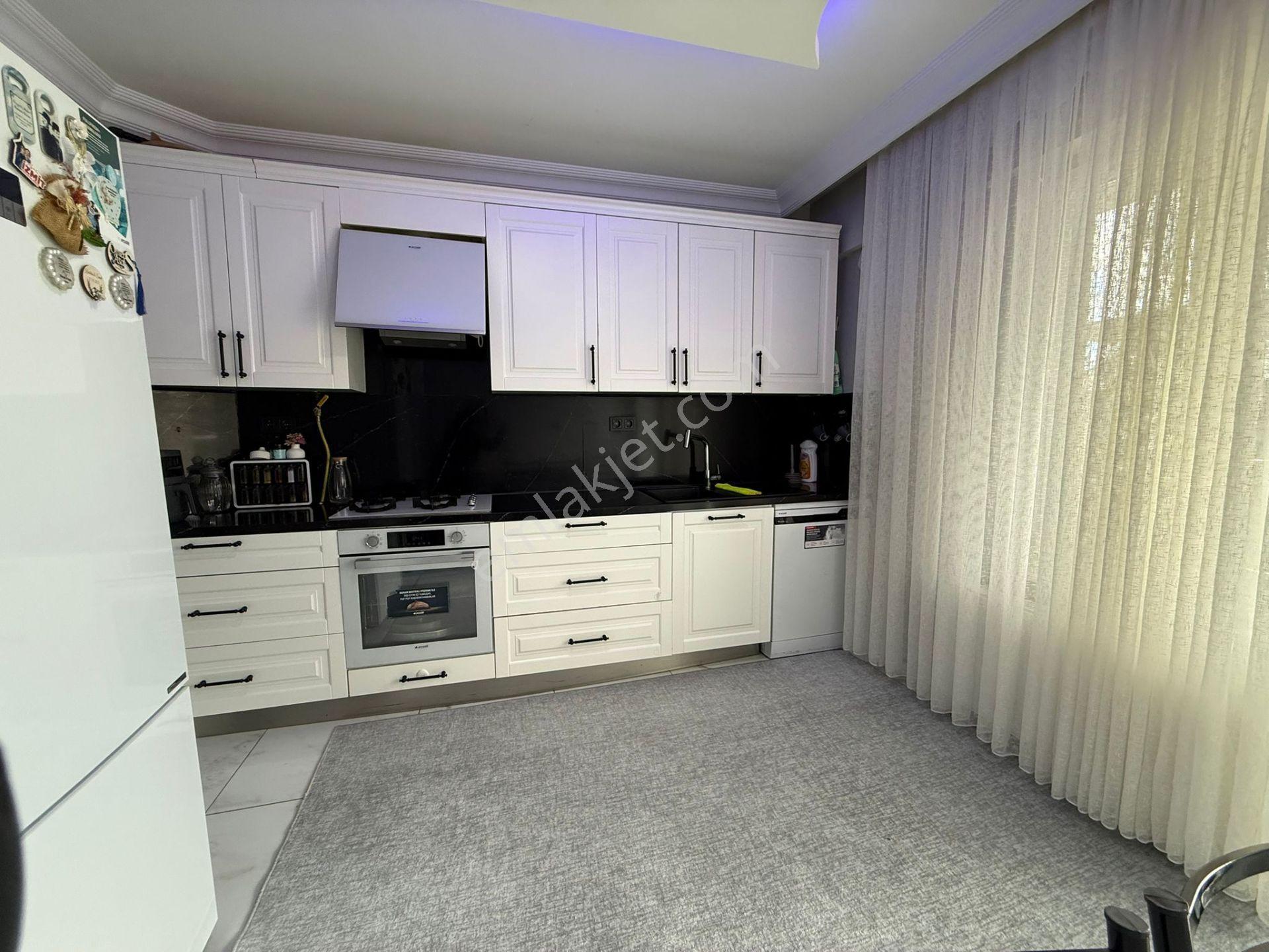 İzmit Kuruçeşme Yenimahalle 3+1 Manzaralı Satılık Daire - Görsel 18