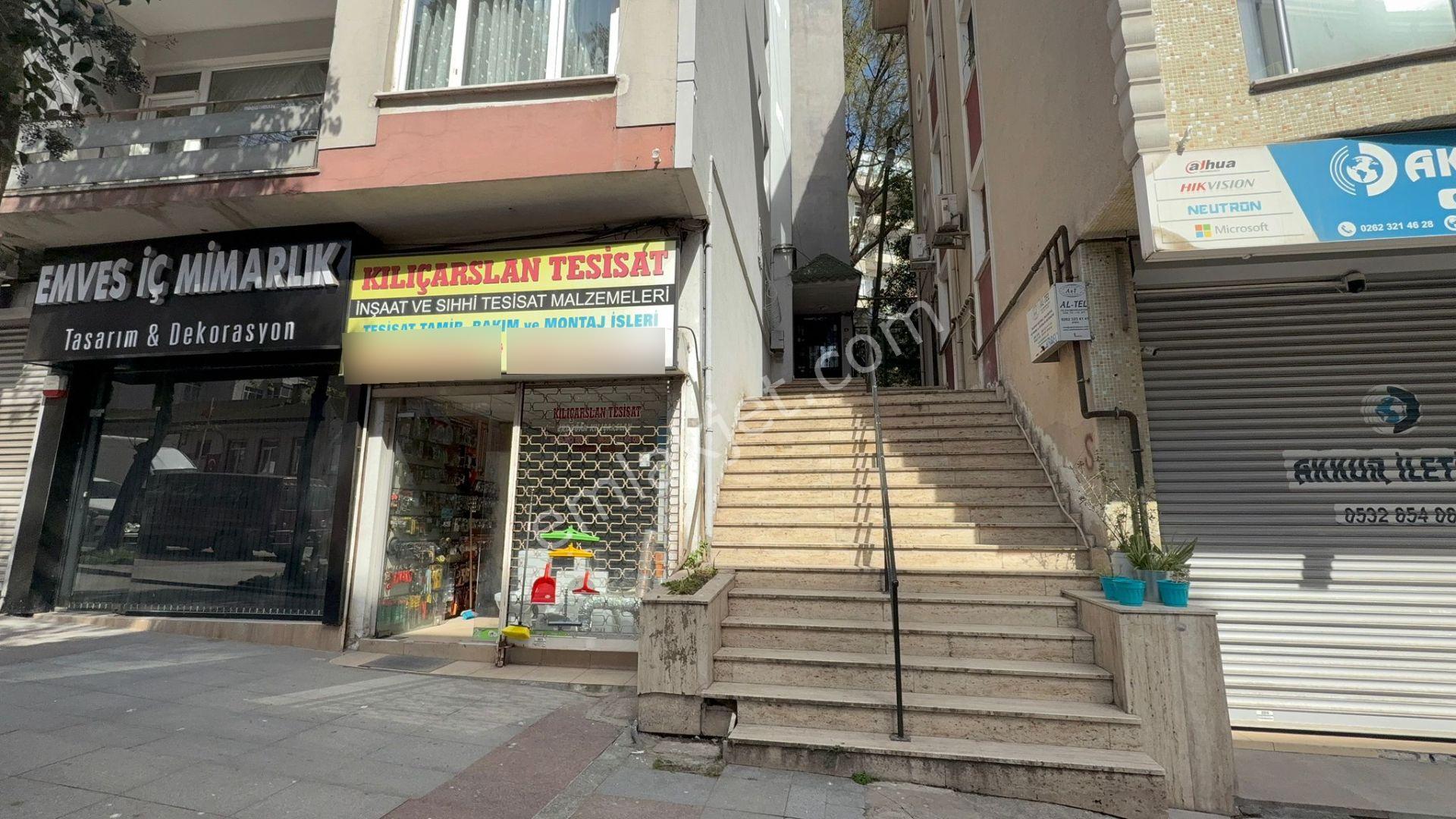 İzmit Merkez İnönü Caddesi'nde Satılık 3+1 Daire - Görsel 22