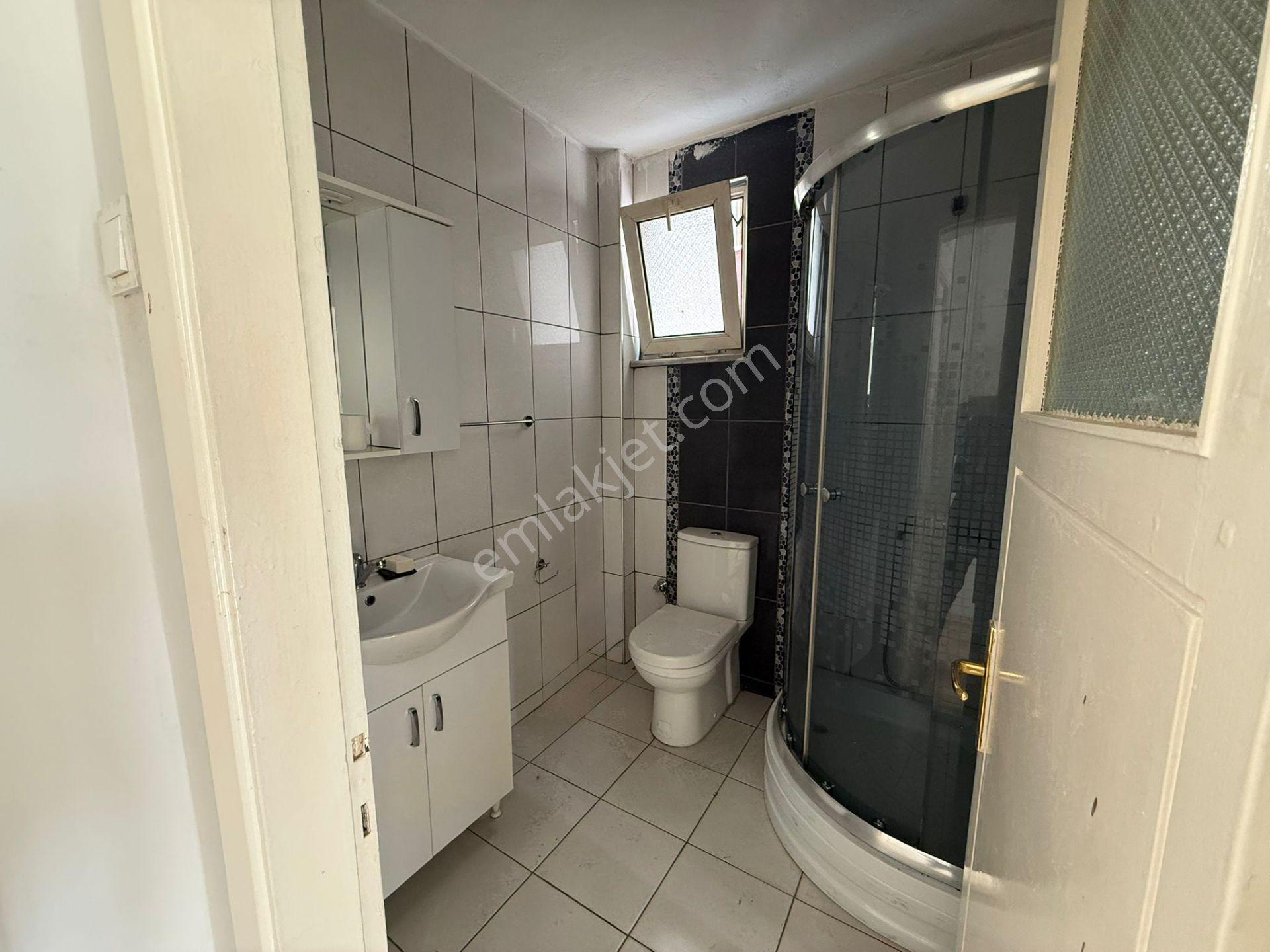 İzmit Merkez İnönü Caddesi'nde Satılık 3+1 Daire - Görsel 18