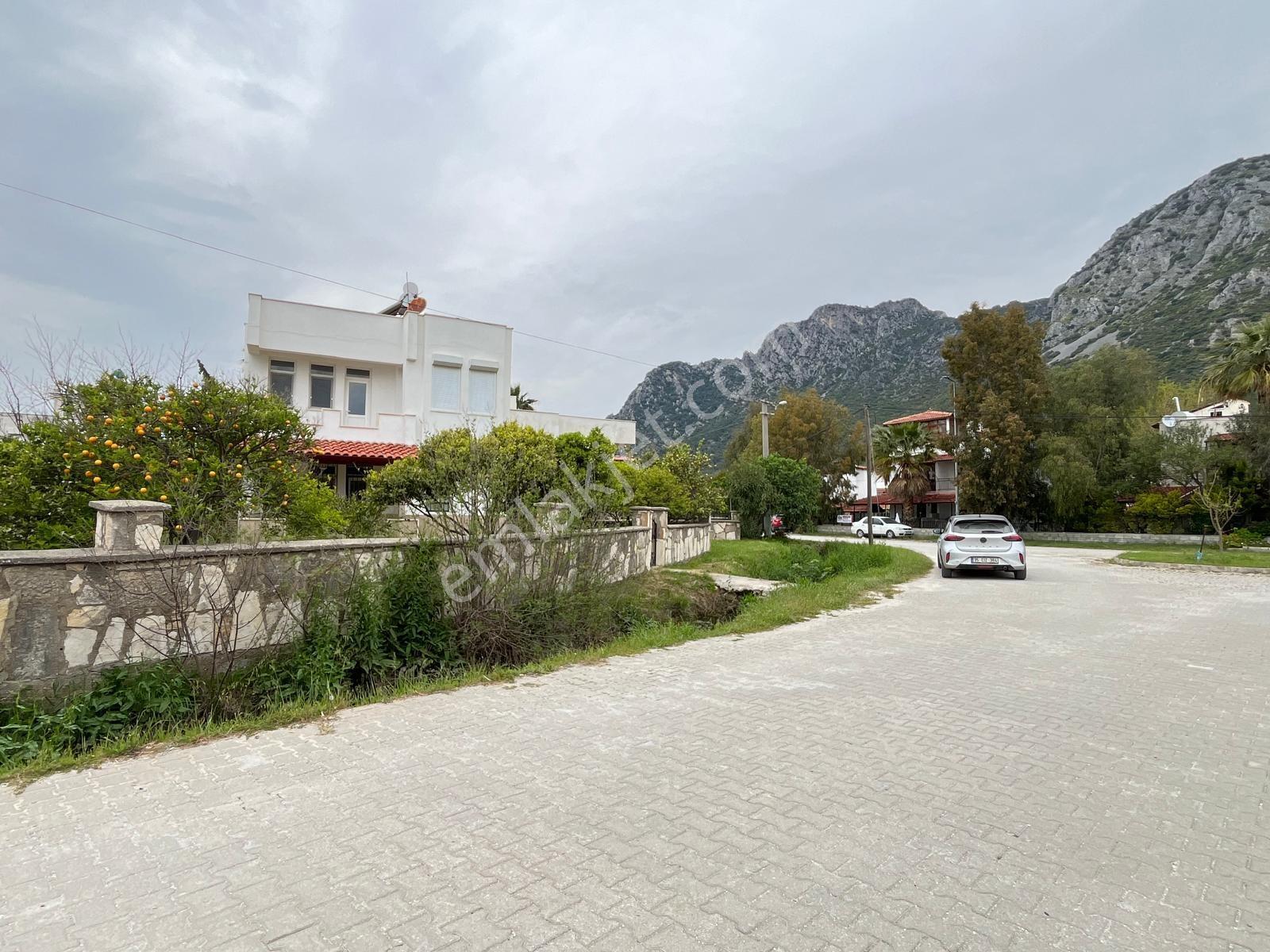 Elvan Özçelik'den Örende Denize Çok Yakın Satılık Villa - Görsel 19