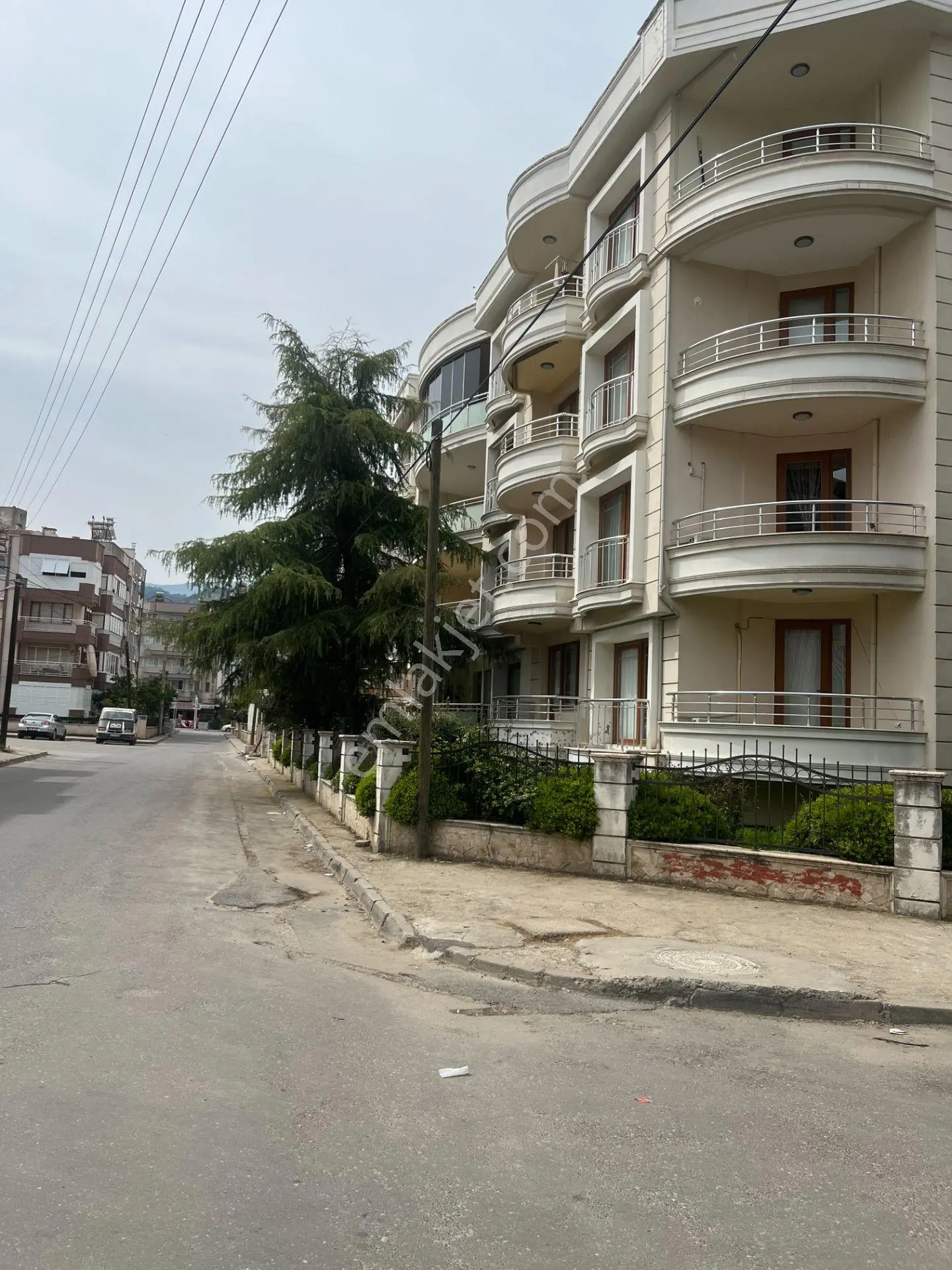 Salihlide Satılık Daire