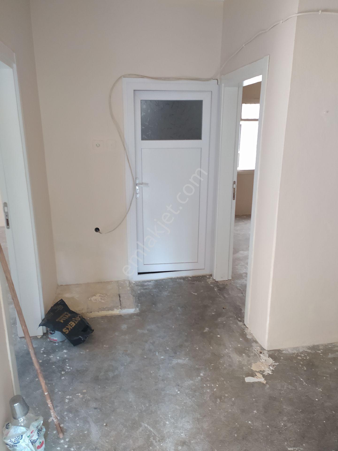 Demirhan'dan Mehmet Akif Ersoy Shell Civarı 3 Katlı Satılık Müstakil - Görsel 22
