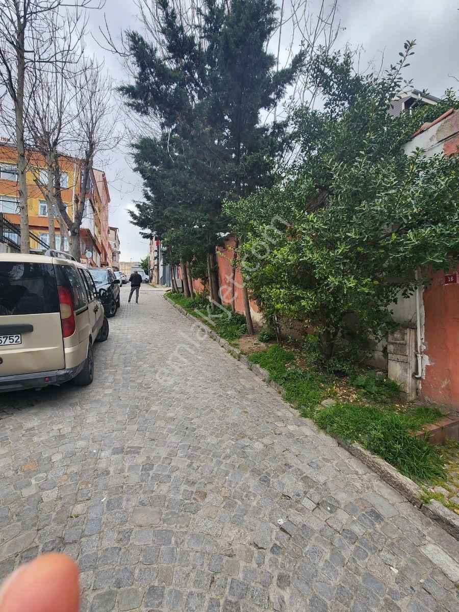 Kariyede Müstakil Ev Ve İmarlı Arsa - Görsel 10