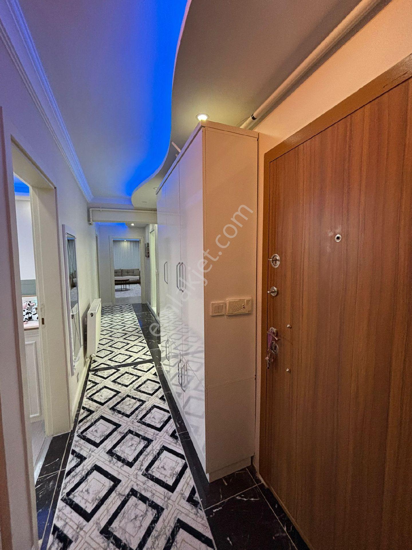 Manisa Yunusemre Muradiye Cadde Üzeri Satılık 262 M² 5+1 Dünlex - Görsel 14