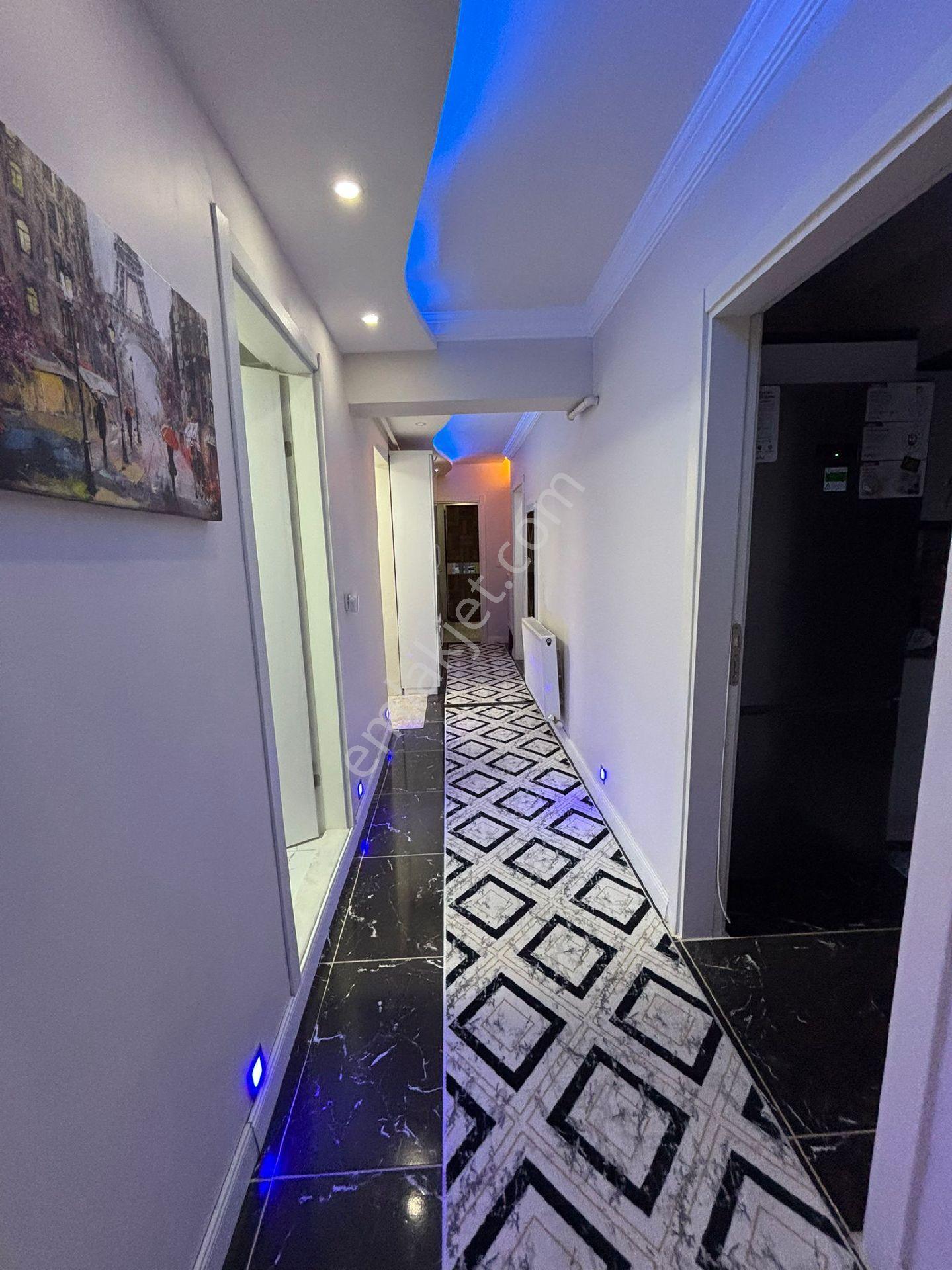 Manisa Yunusemre Muradiye Cadde Üzeri Satılık 262 M² 5+1 Dünlex - Görsel 10