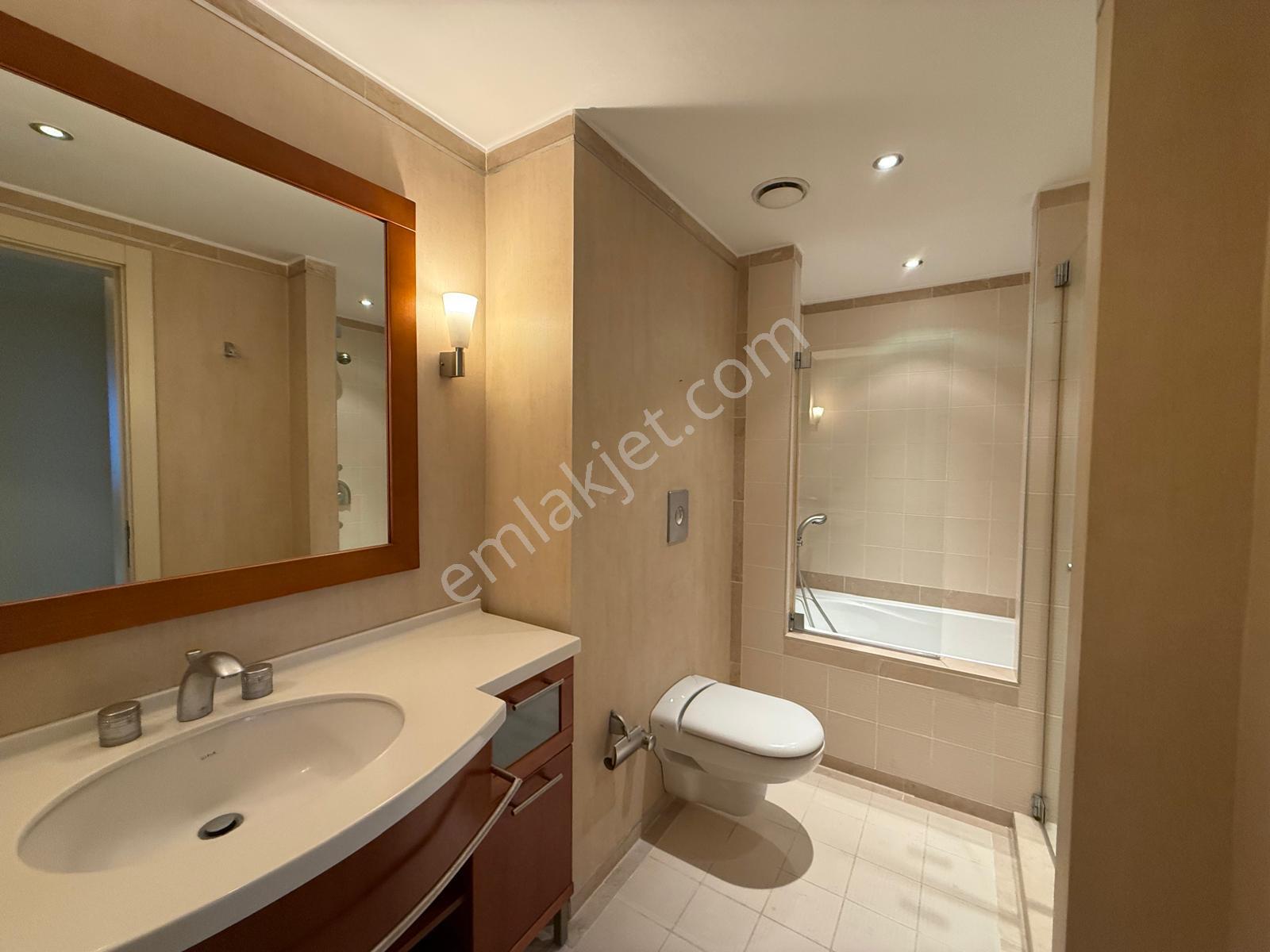 Metrocity'de 302 M2 Satılık 4+1 Daire - Görsel 15