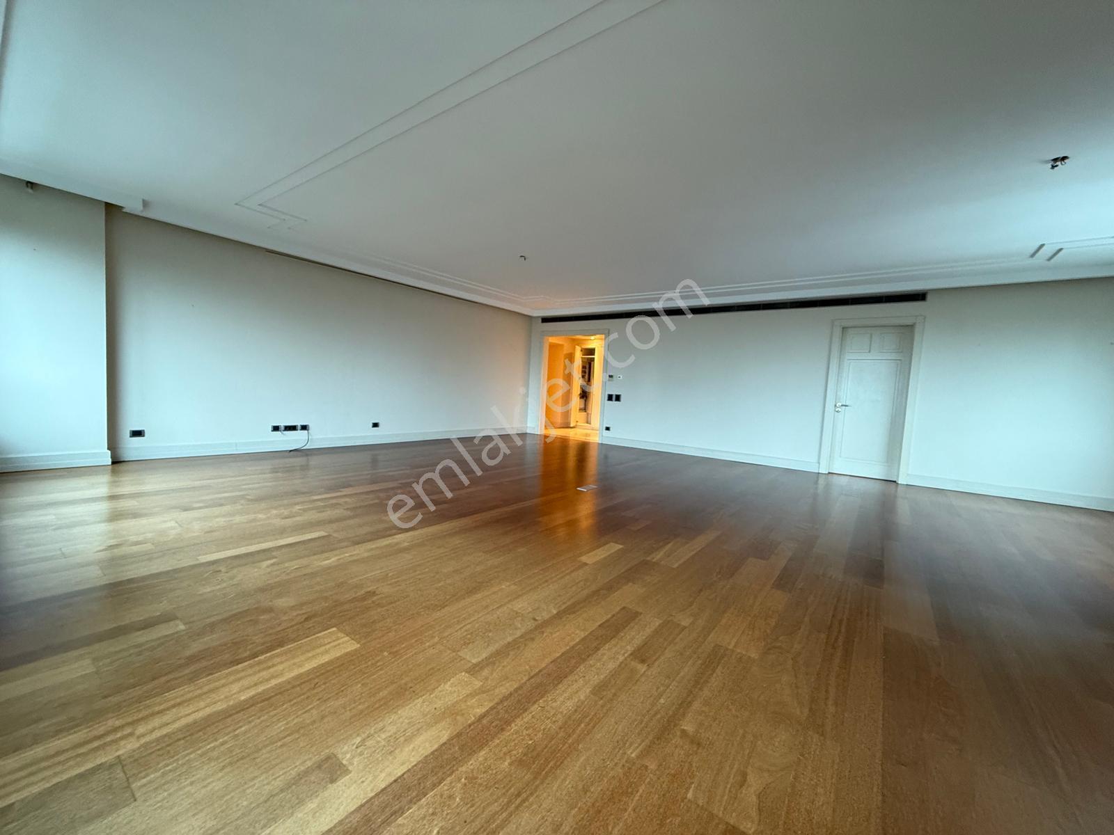 Metrocity'de 302 M2 Satılık 4+1 Daire - Görsel 2