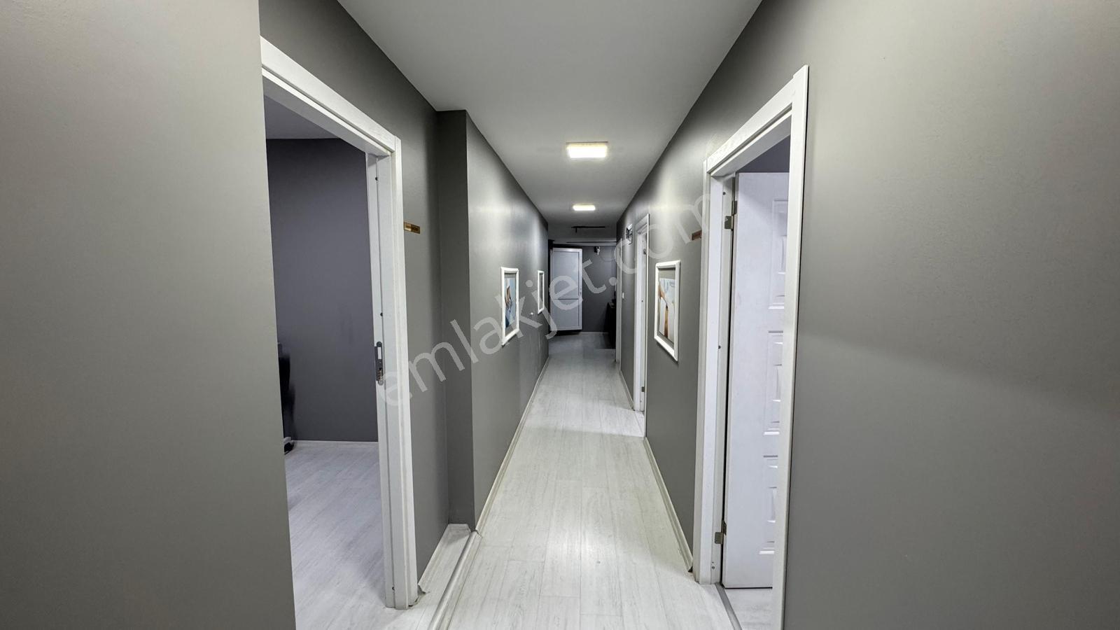 Kemalpaşa'da Devren Lüks Güzellik Merkezi 270m² Ful Donanımlı - Görsel 18