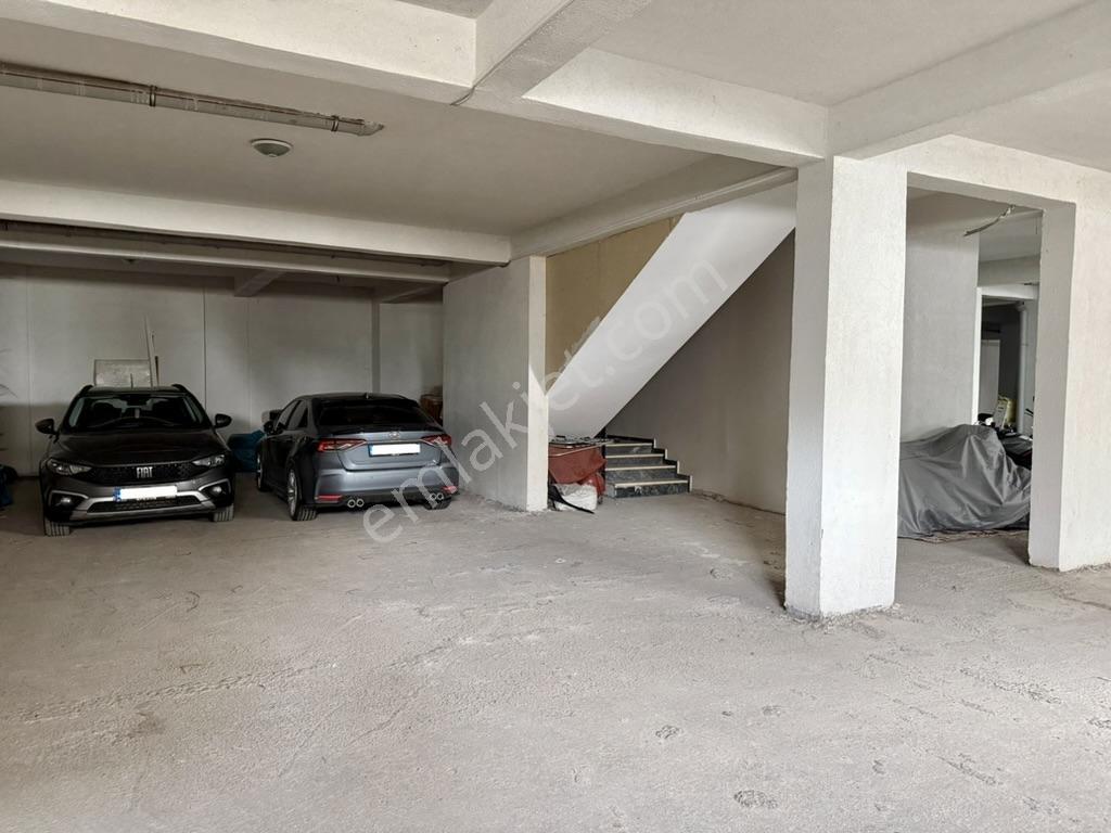 İzmit Erenlerde Arakat Dubleks 3+1 Kapalı Otopark Krediye Uygun - Görsel 35