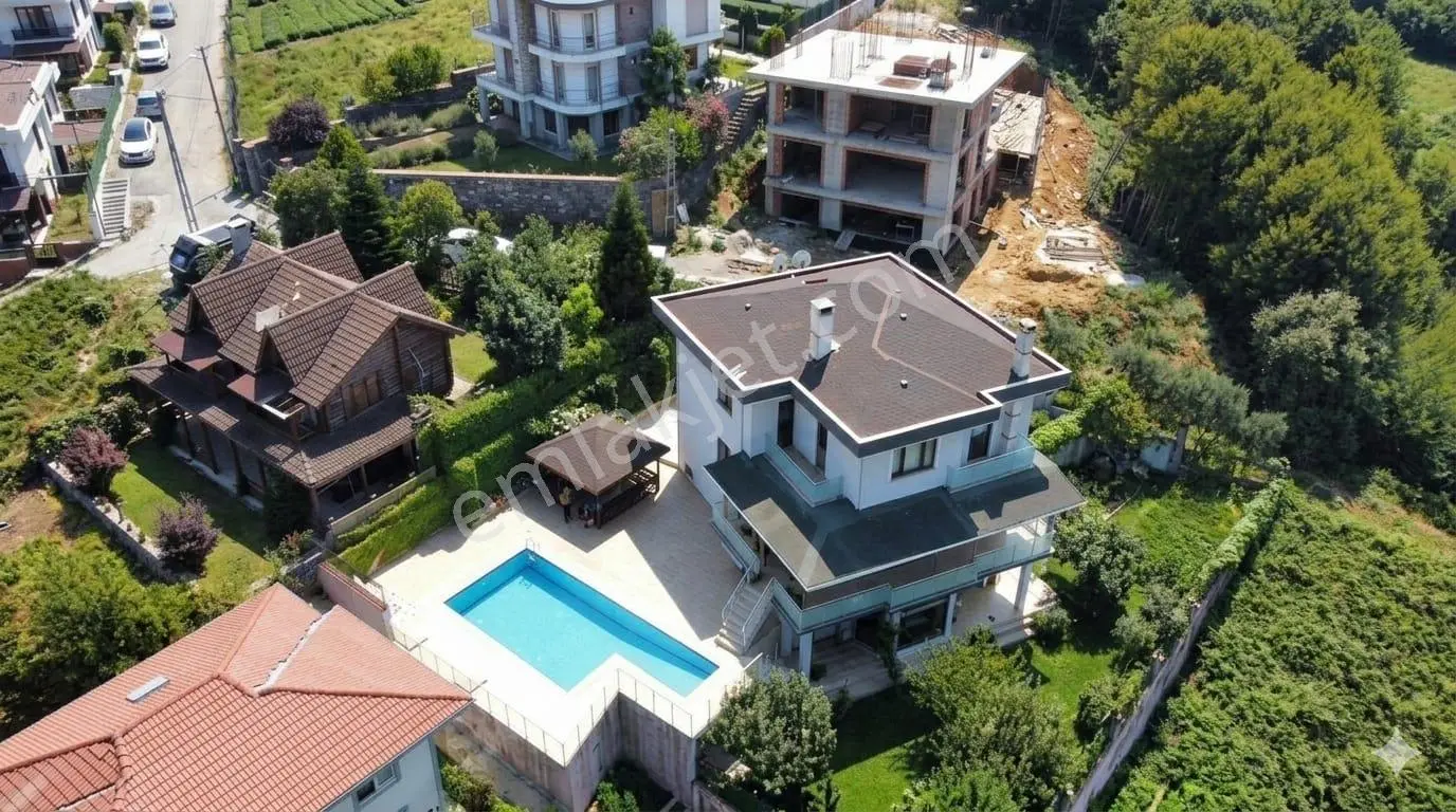 Balibeyde 818m2 Arsa İçinde Deniz Manzaralı Tam Müstakil Villa - Görsel 18