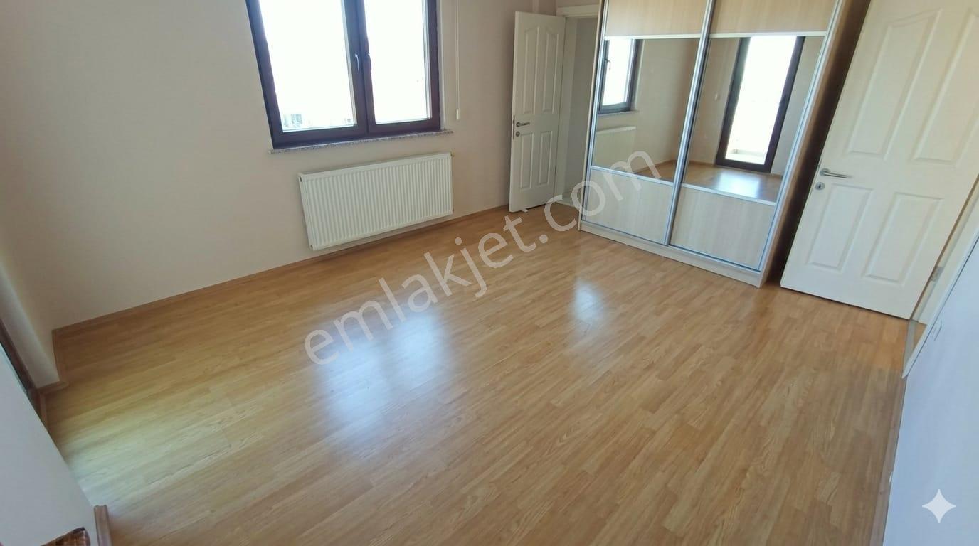 Balibeyde 818m2 Arsa İçinde Deniz Manzaralı Tam Müstakil Villa - Görsel 19