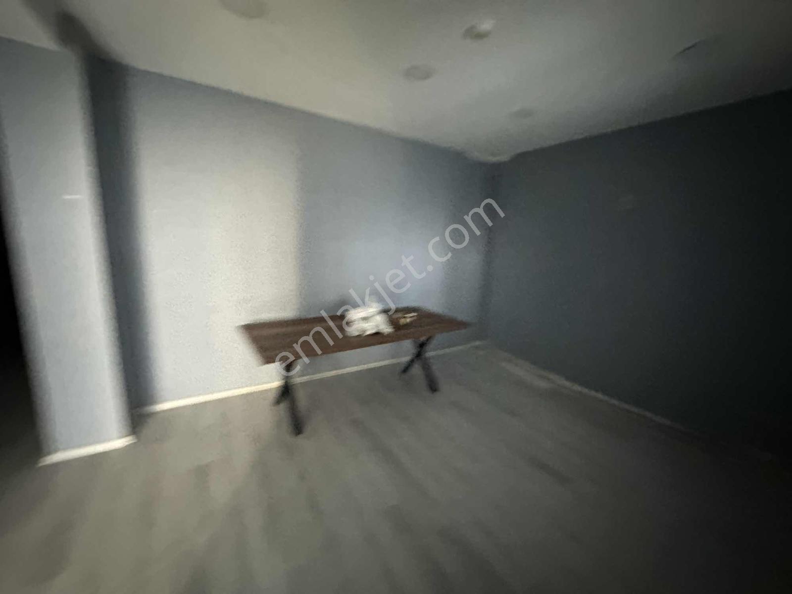İkitelli Osb De 3+1 Yapılı Ofis 110 M2 - Görsel 8