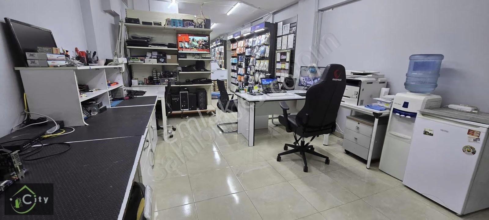 Ahmet Vefikpaşa Cadde Üzerinde Üç Katlı İşyerine Kiralık - Görsel 15