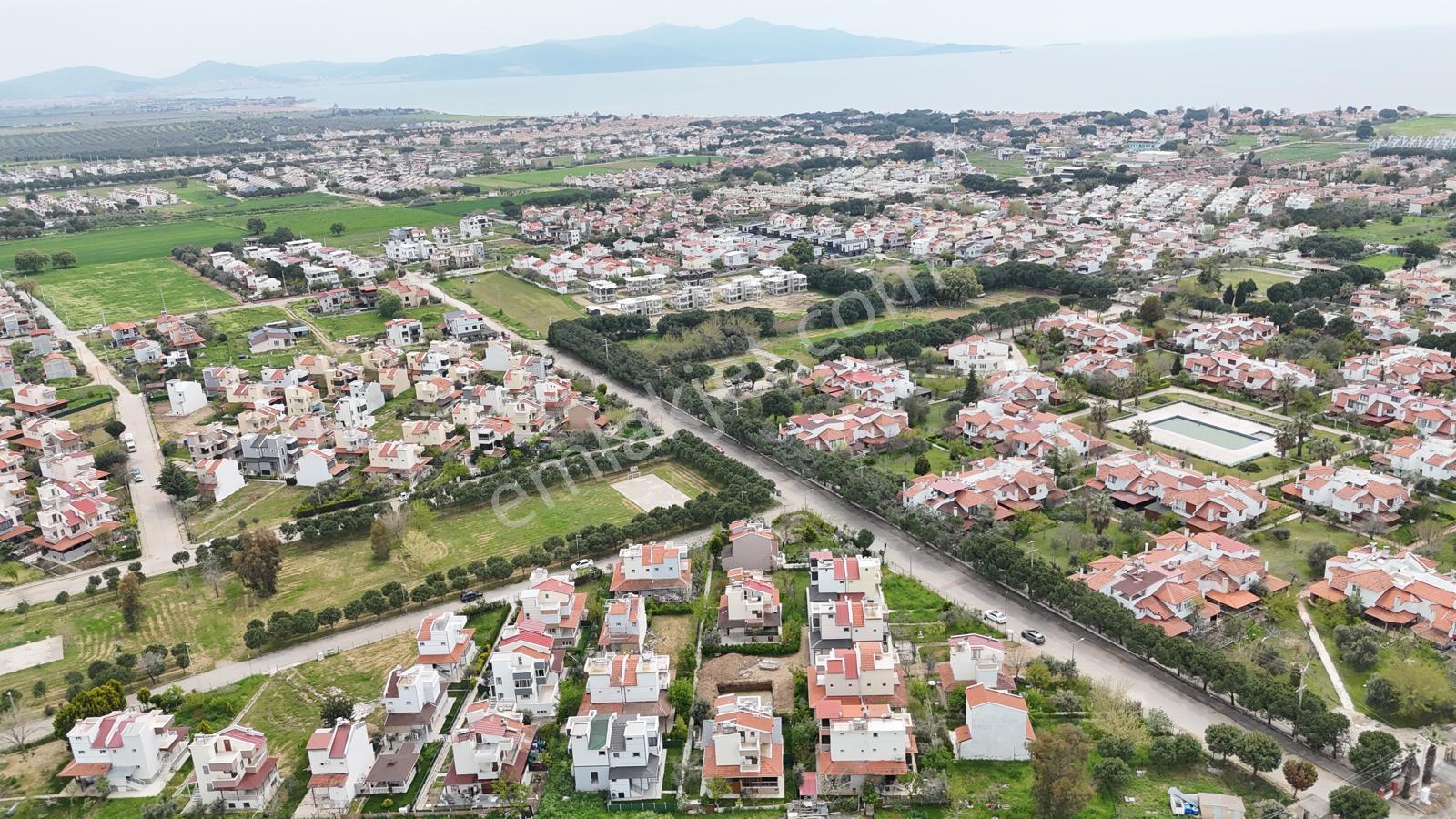 İzmir Dikili Salihleraltında Satılık 3+1 Köşe Villa - Görsel 20
