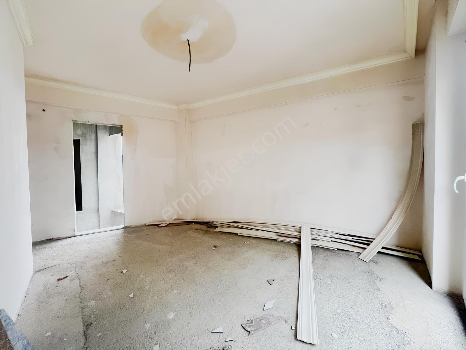 Elvan Özçelik'den Burgazda Satılık 3+1 Dubleks Daire - Görsel 14