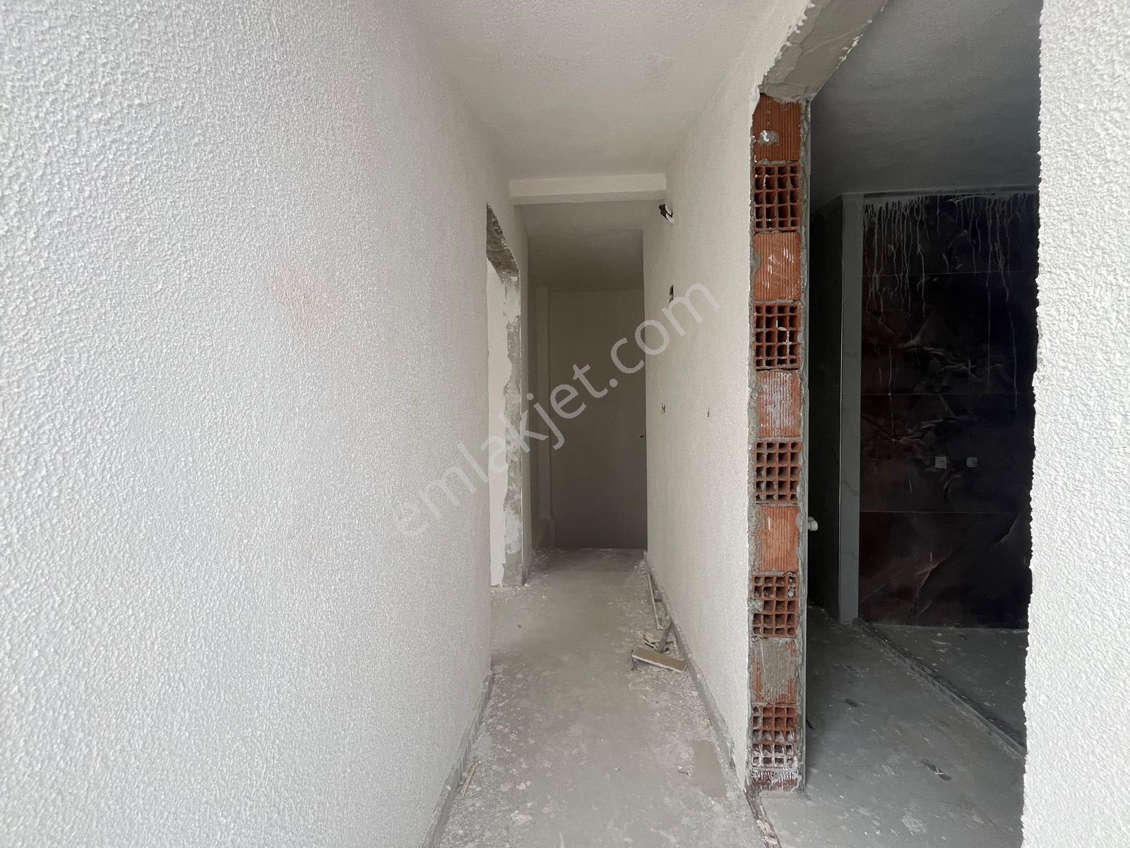 Elvan Özçelik'den Burgazda Satılık 3+1 Dubleks Daire - Görsel 8