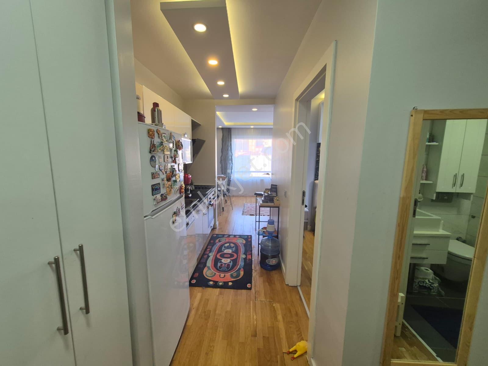 Şişli, Ferıloft Sitesi Satılık, Havuzlu, Otoparklı Ara Kat 2+1 Daire - Görsel 27