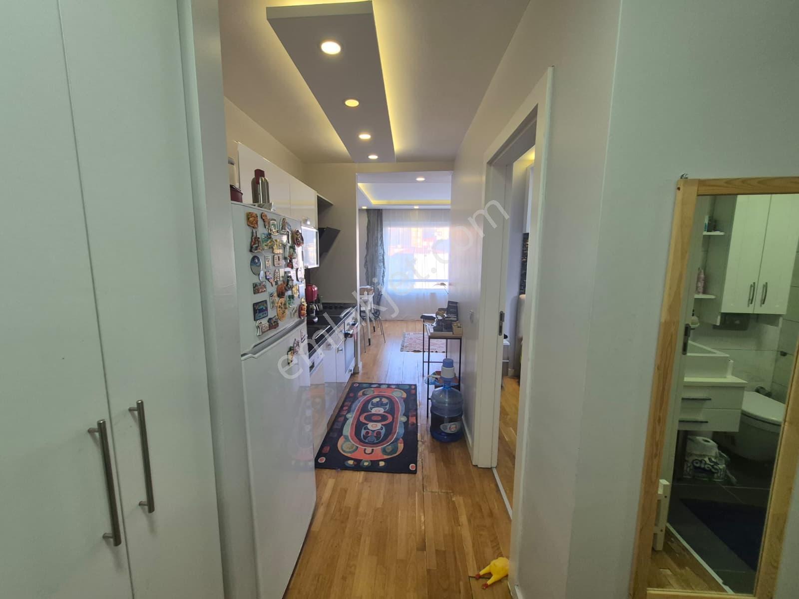 Şişli, Ferıloft Sitesi Satılık, Havuzlu, Otoparklı Ara Kat 2+1 Daire - Görsel 28