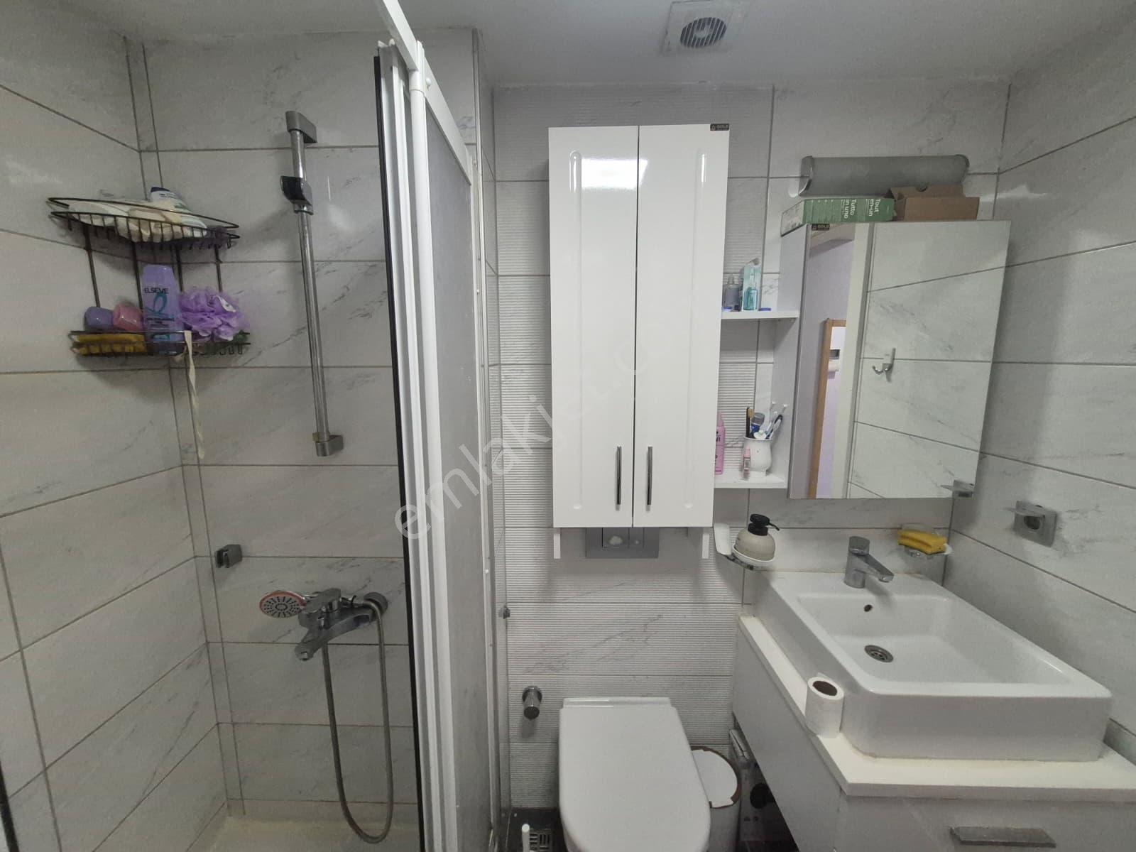 Şişli, Ferıloft Sitesi Satılık, Havuzlu, Otoparklı Ara Kat 2+1 Daire - Görsel 19