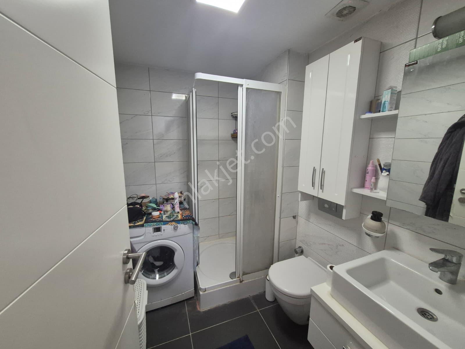 Şişli, Ferıloft Sitesi Satılık, Havuzlu, Otoparklı Ara Kat 2+1 Daire - Görsel 24