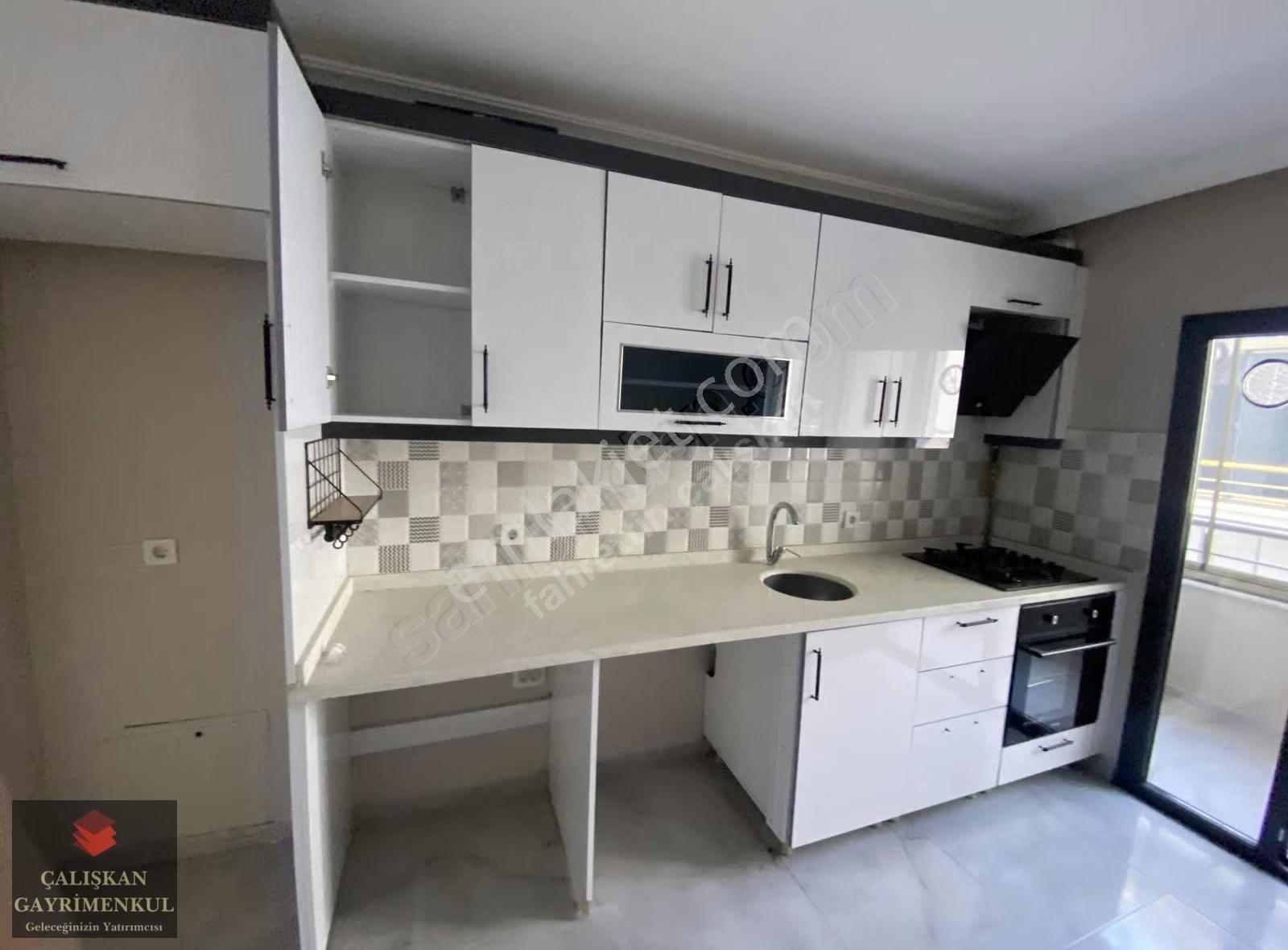 Arnavutköy Bollucada Geniş & Ferah 2+1 Ara Kat Kiralık Daire! - Görsel 3