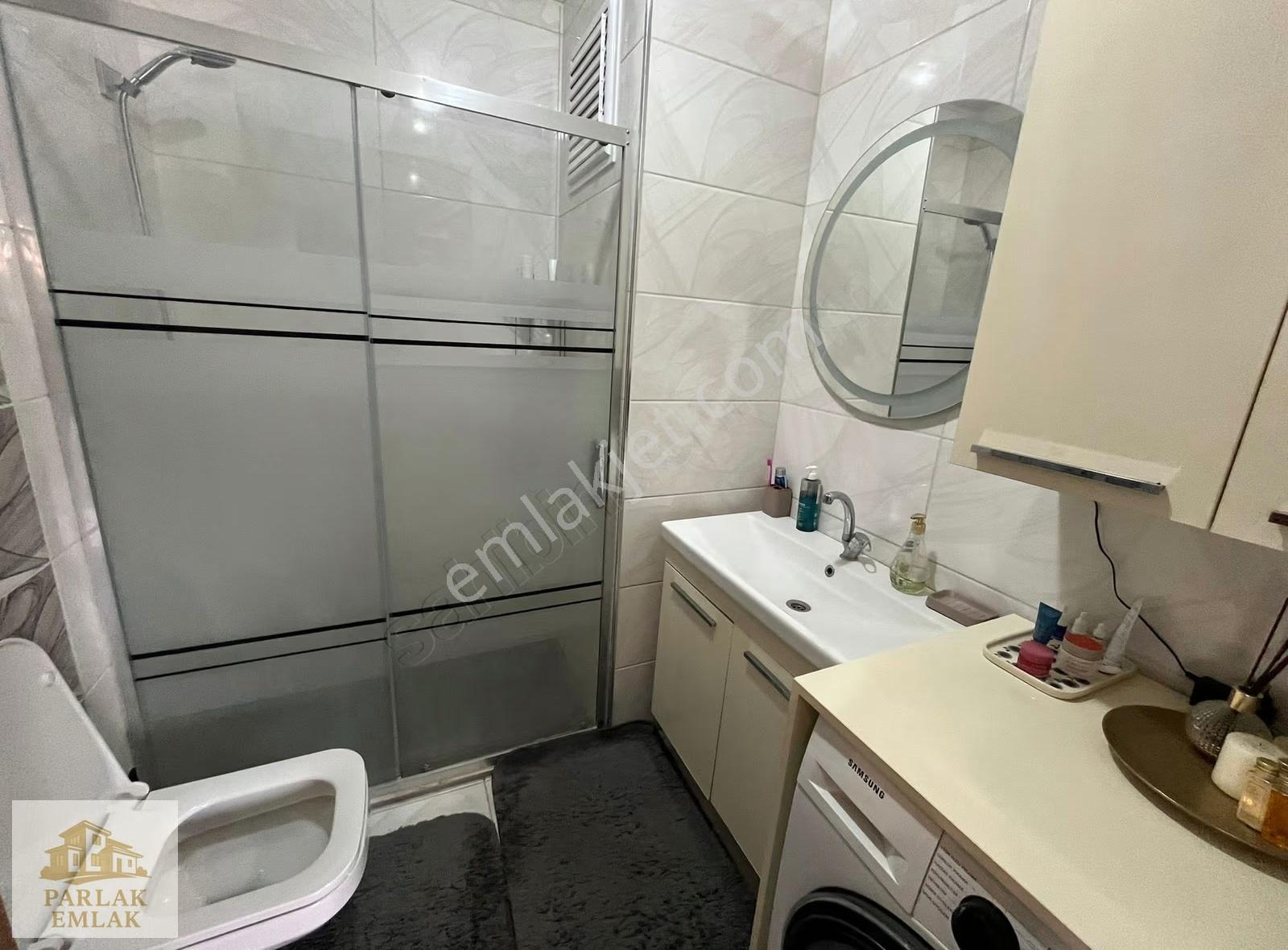 Parlak'tan Üsküdar Selimiye^de Genç Binada 3+2 Yatırımlık Fırsat - Görsel 21