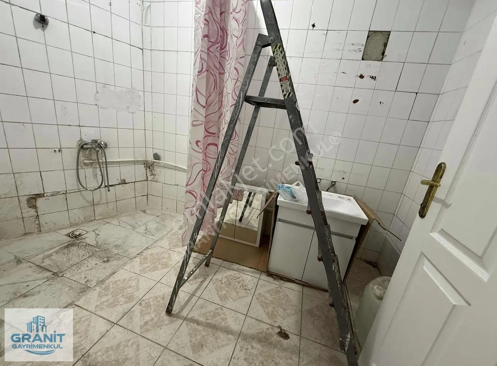 Granit Gayrimenkul'den 2+1 90 M2 Yüksek Giriş Kiralık Daire - Görsel 2