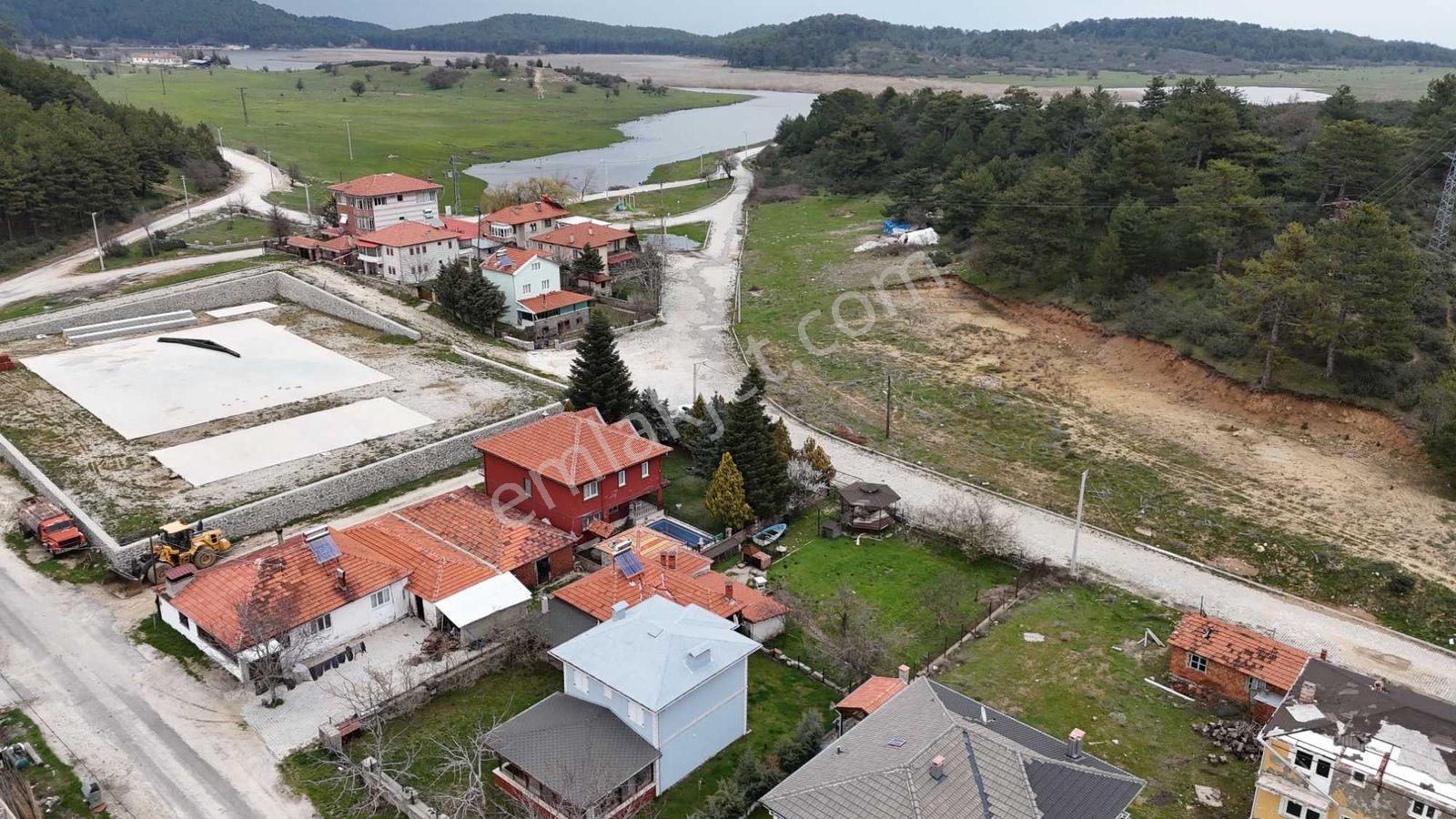 Buldan Süleymanlı Yaylasında Havuzlu 4+1 Satılık Villa - Görsel 34