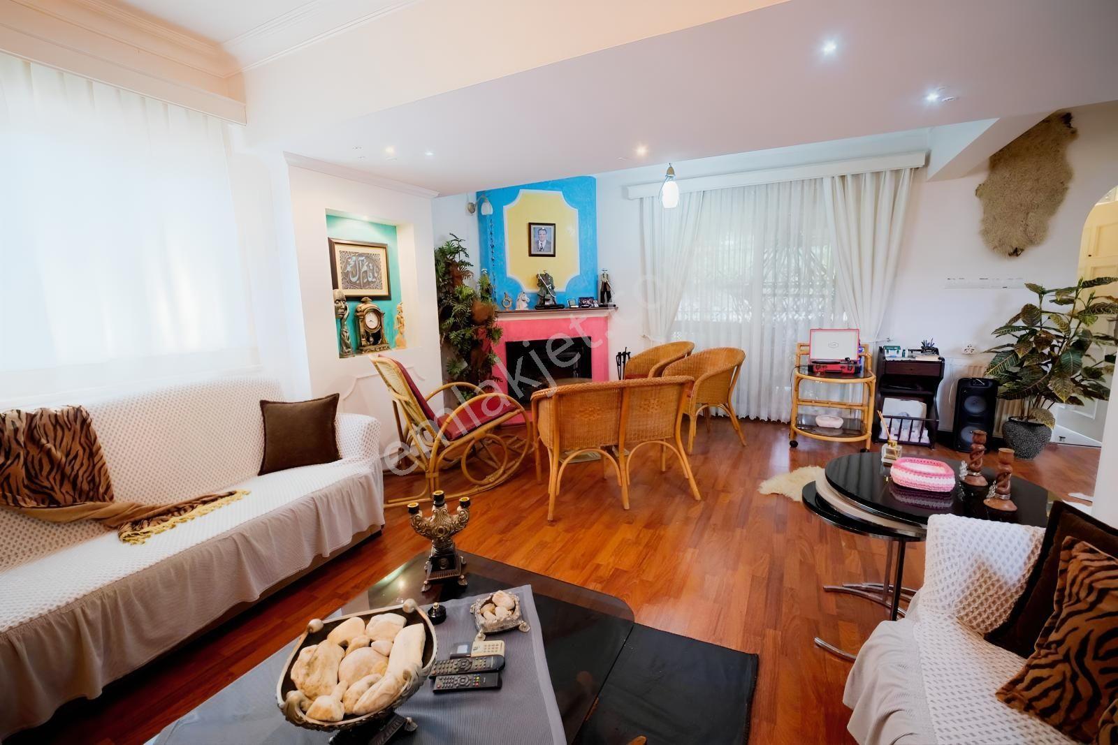 Buldan Süleymanlı Yaylasında Havuzlu 4+1 Satılık Villa - Görsel 14