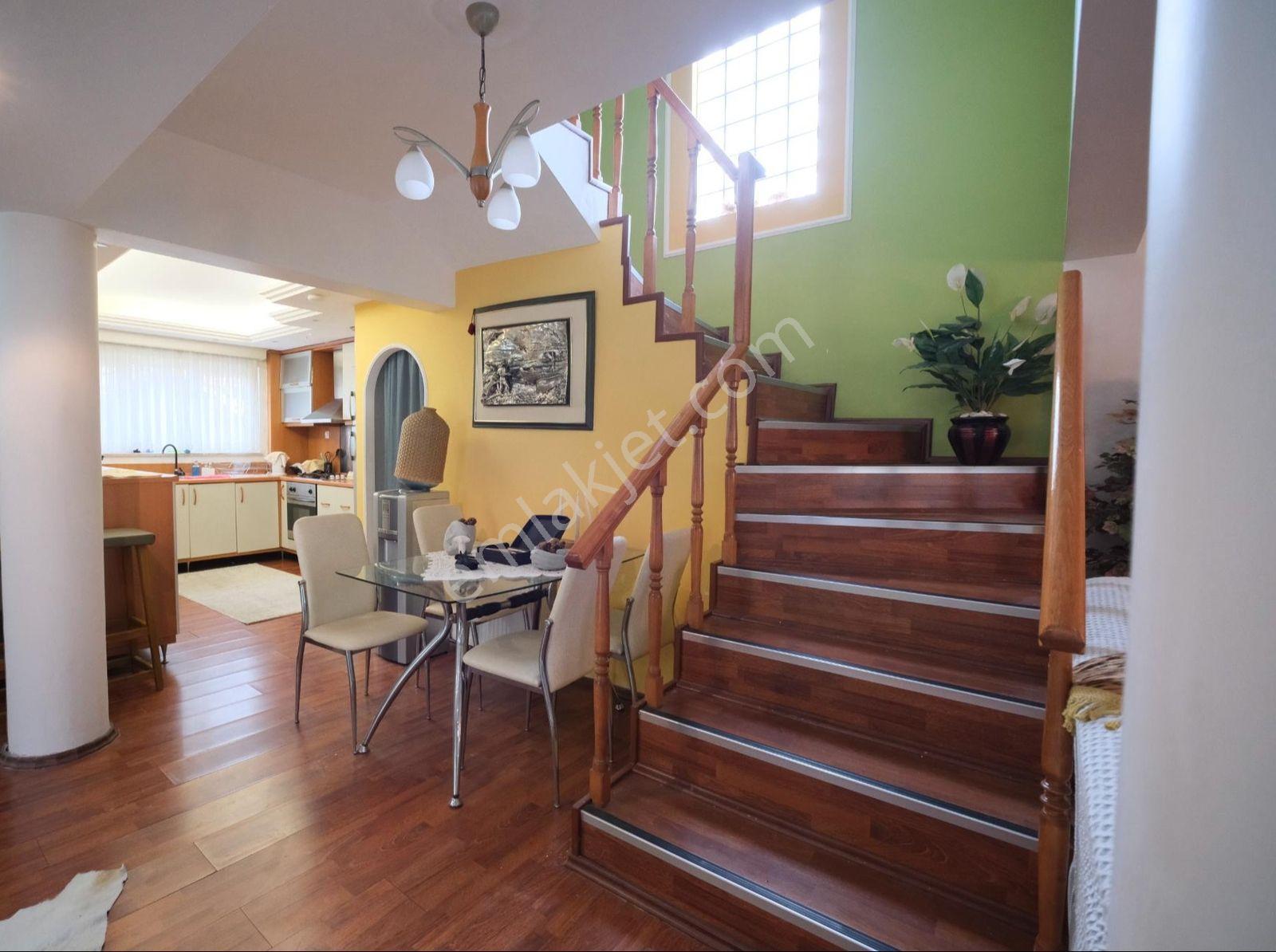 Buldan Süleymanlı Yaylasında Havuzlu 4+1 Satılık Villa - Görsel 10