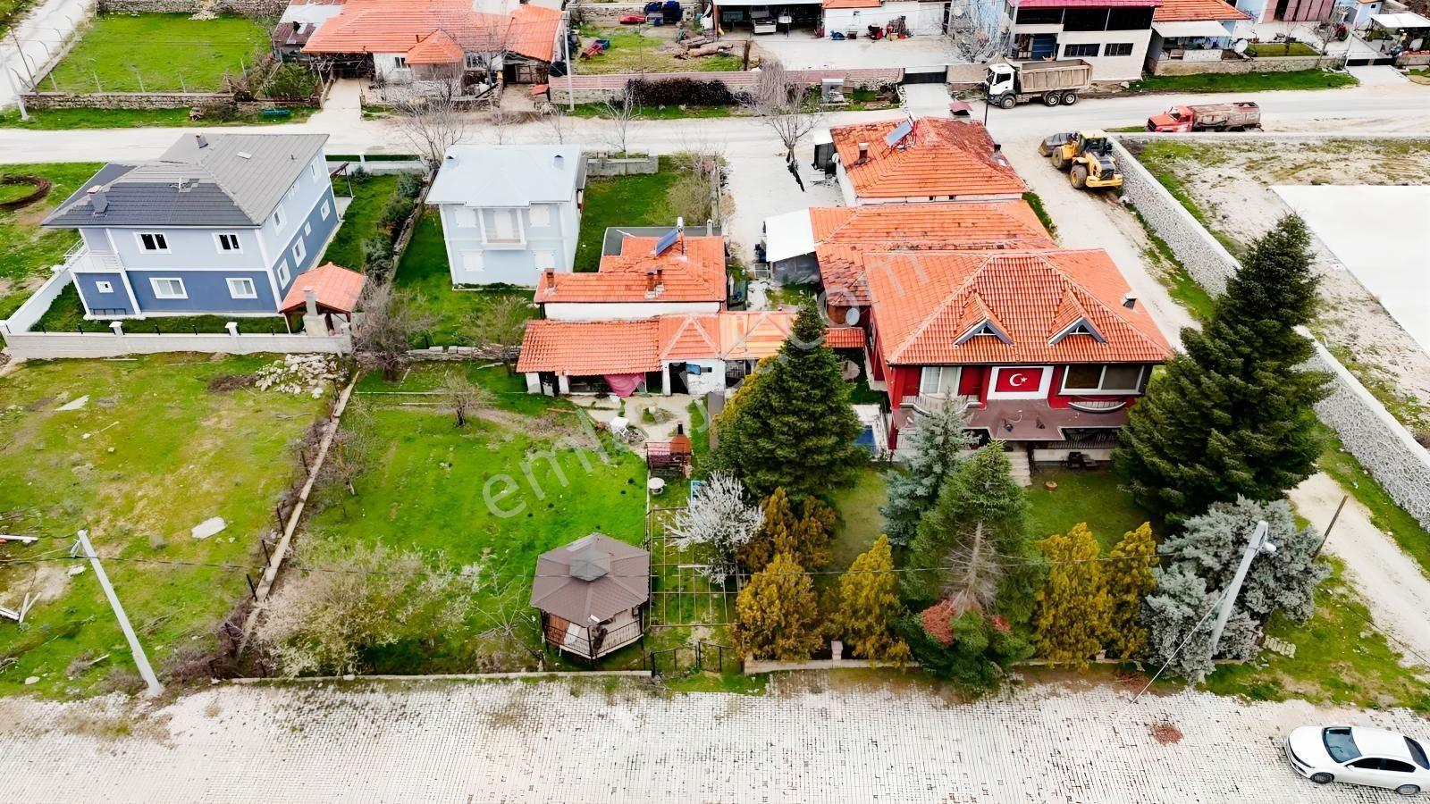 Buldan Süleymanlı Yaylasında Havuzlu 4+1 Satılık Villa - Görsel 18