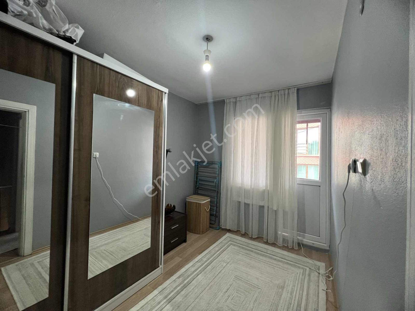 Emlakevim - Hendek Yeni Mah.de 260 M2 6+1 Satılık Tribleks Ev - Görsel 4