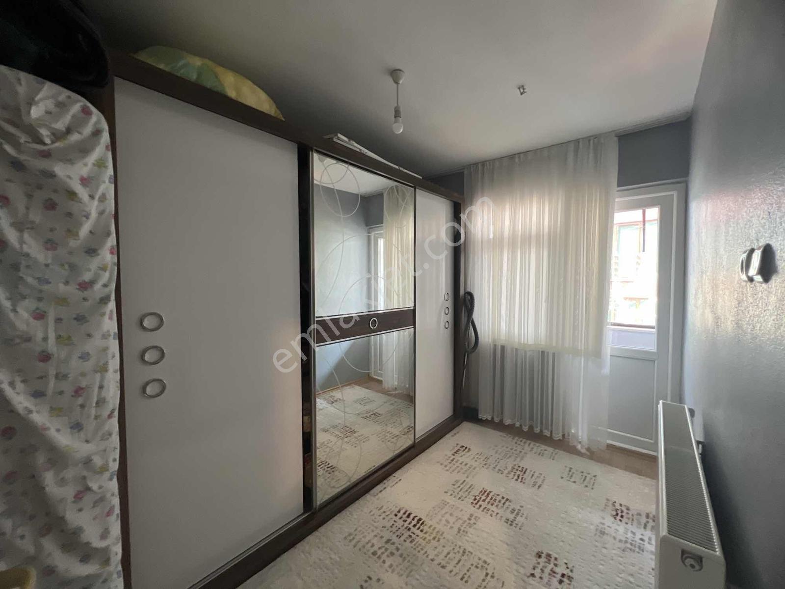 Emlakevim - Hendek Yeni Mah.de 260 M2 6+1 Satılık Tribleks Ev - Görsel 6