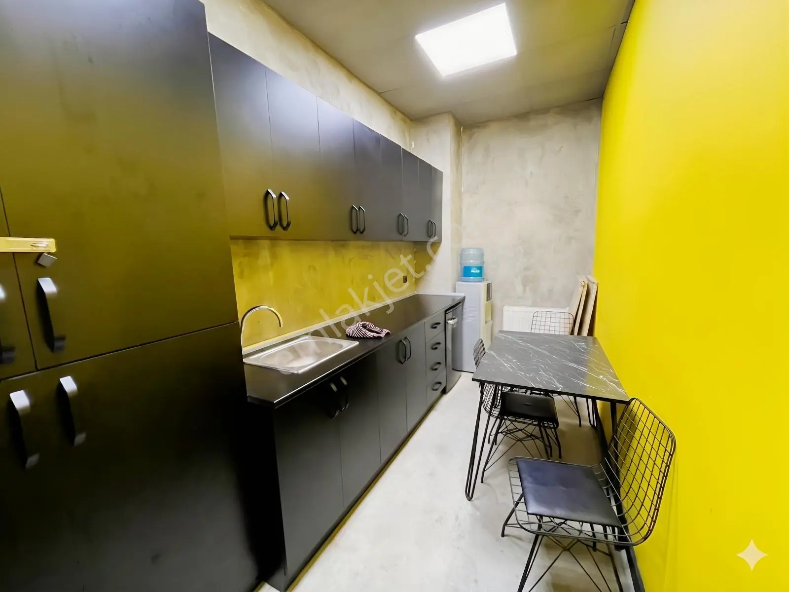Yenişehir Çağdaş Center İş Merkezi Kiralık 90m2 Dükkan&mağaza - Görsel 3