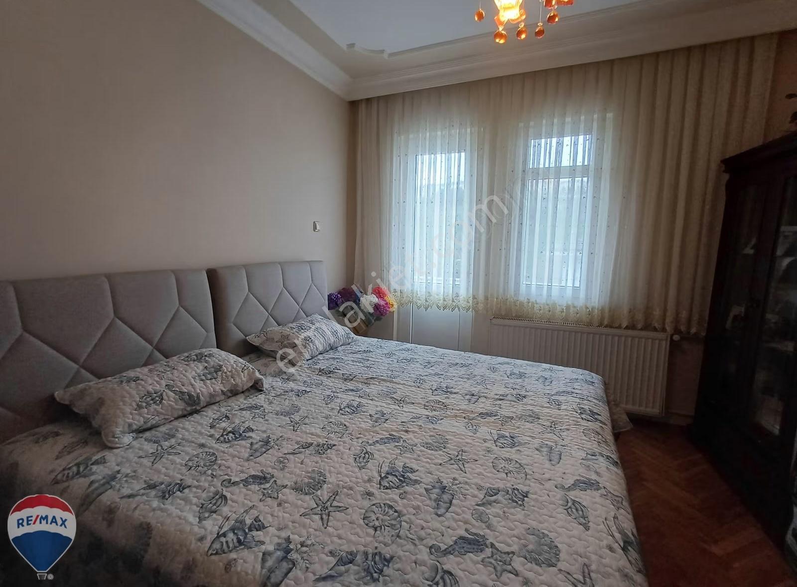 Remax Rıdvan Gedik Serdivan Bahçeli 170m2 Müstakil Dublex Ev - Görsel 19