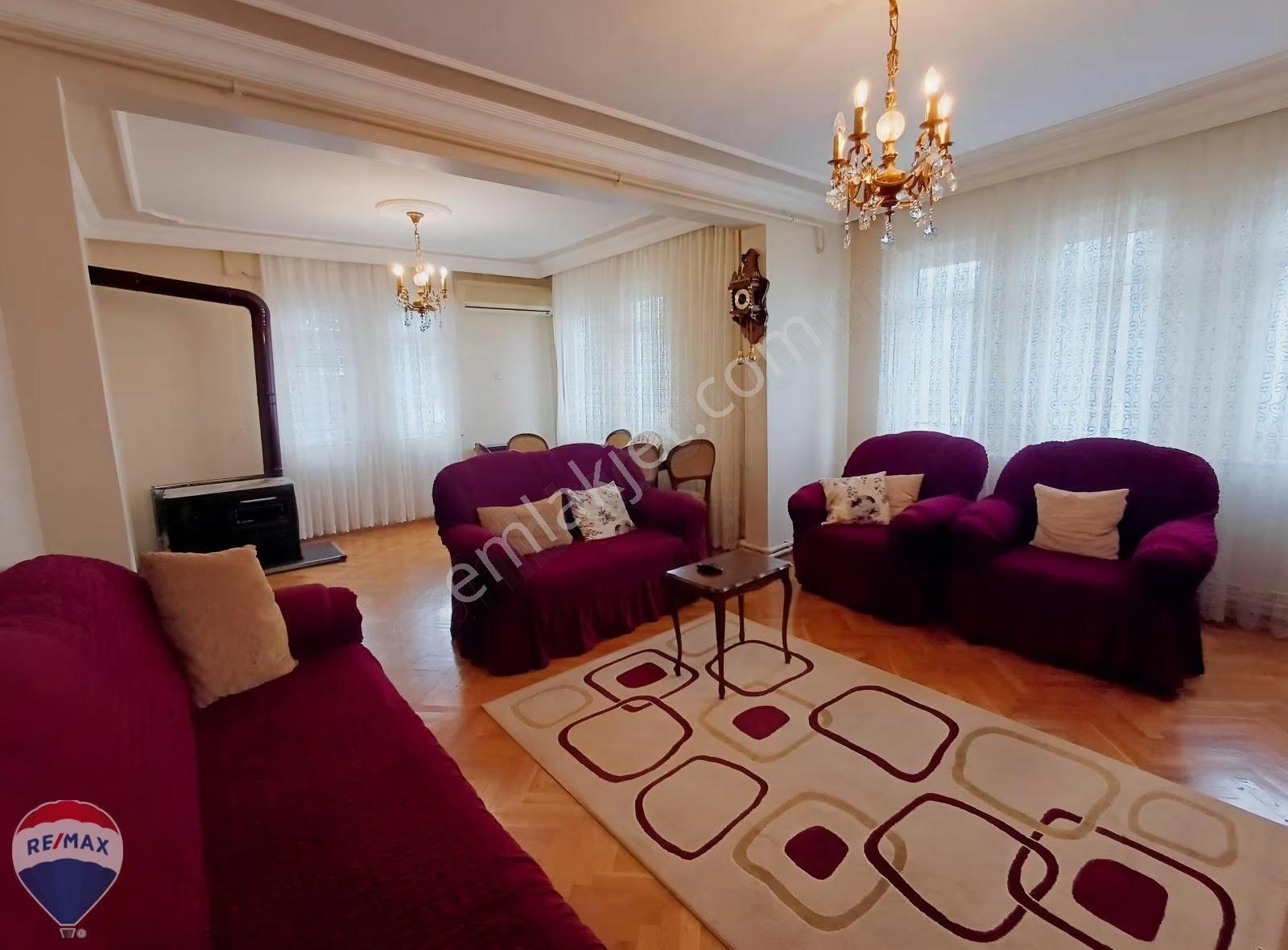 Remax Rıdvan Gedik Serdivan Bahçeli 170m2 Müstakil Dublex Ev - Görsel 10