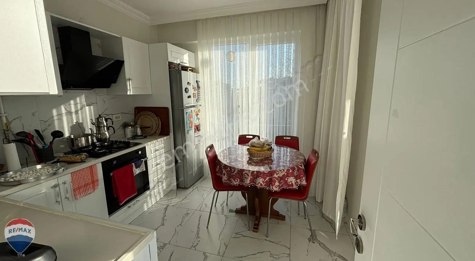 Remax Maviden Yazlıkta Arakat 2+1 95 M2 Köşe Daire - Görsel 2