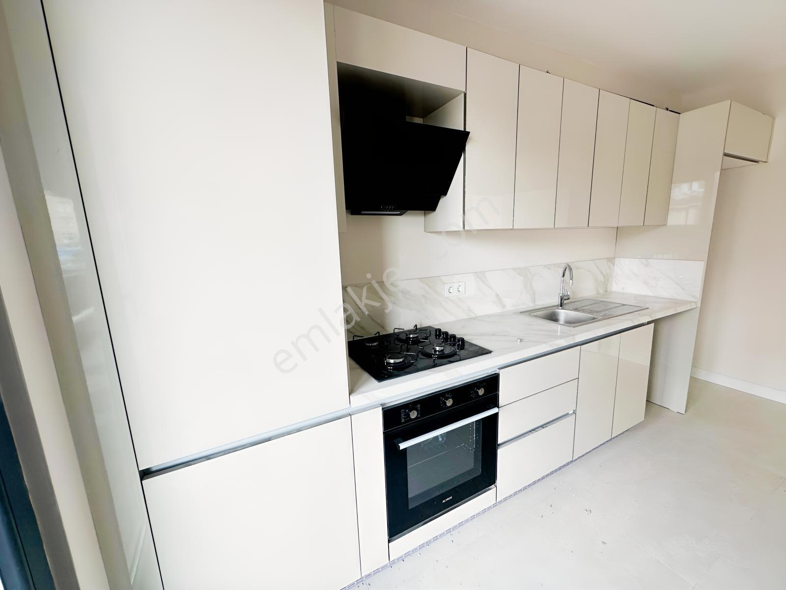 Envarev Çengelköy Satış Ve Kiralama Ofisinden Satılık 2+1 Daire - Görsel 34