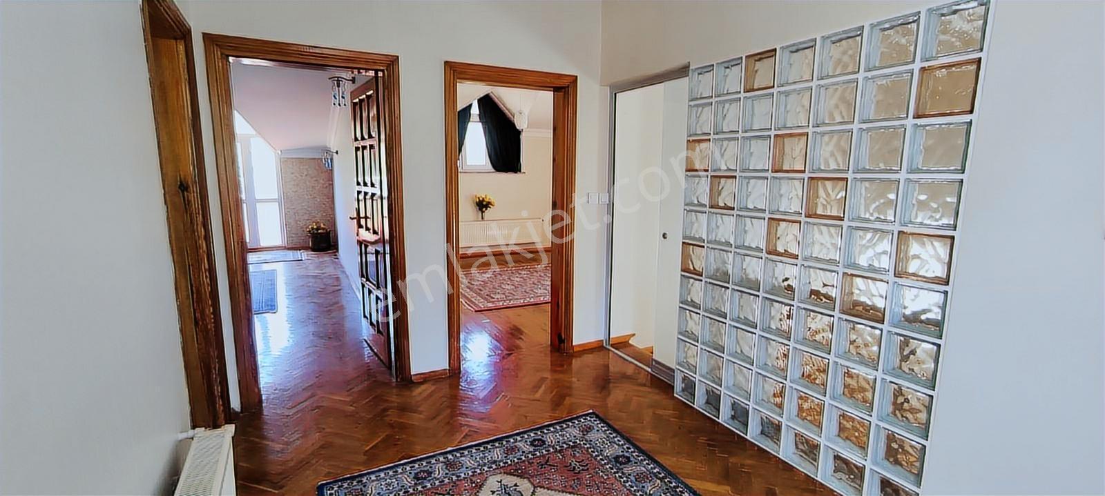 Şilede Doğa İle İçiçe Havuzlu Eşyalı/eşyasız Kiralık Villalar - Görsel 5