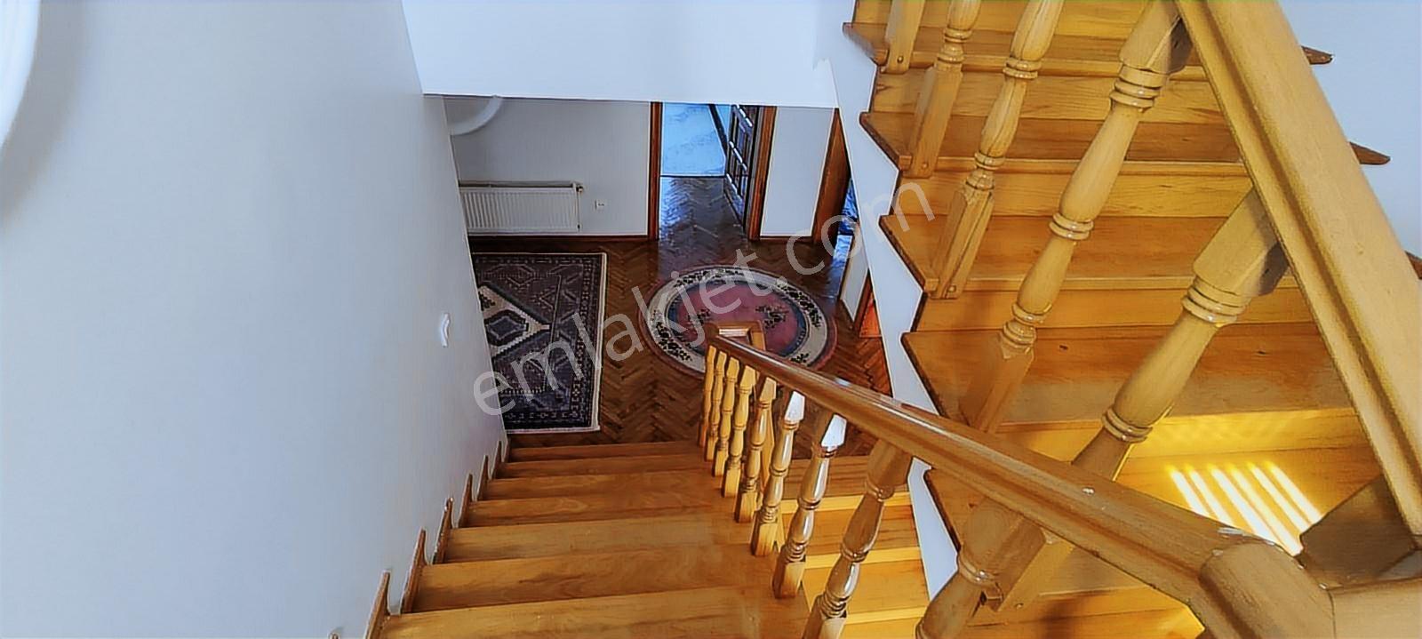 Şilede Doğa İle İçiçe Havuzlu Eşyalı/eşyasız Kiralık Villalar - Görsel 15