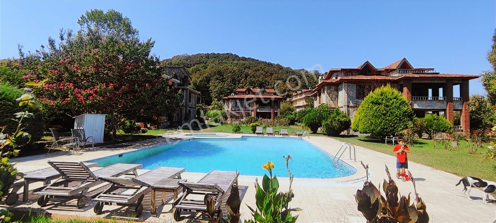 Şilede Doğa İle İçiçe Havuzlu Eşyalı/eşyasız Kiralık Villalar - Görsel 29